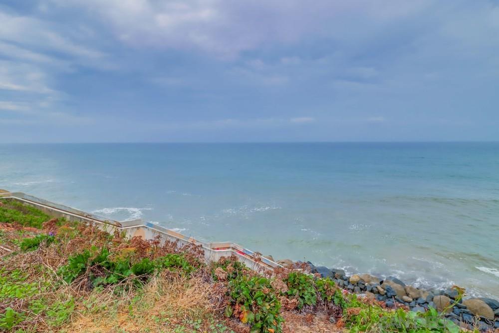 Detail Gallery Image 27 of 28 For 4909  Orchard Ave  302, San Diego,  CA 92107 - 2 Beds | 2 Baths