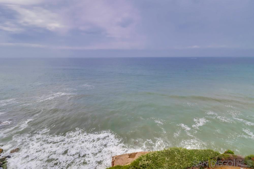 Detail Gallery Image 5 of 28 For 4909  Orchard Ave  302, San Diego,  CA 92107 - 2 Beds | 2 Baths