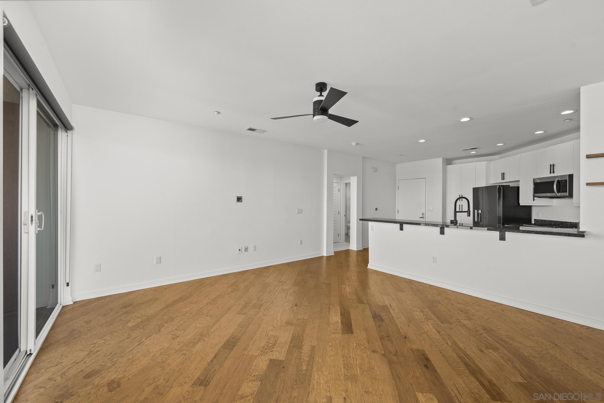 Detail Gallery Image 9 of 27 For 3650  5th  404, San Diego,  CA 92103 - 1 Beds | 1 Baths