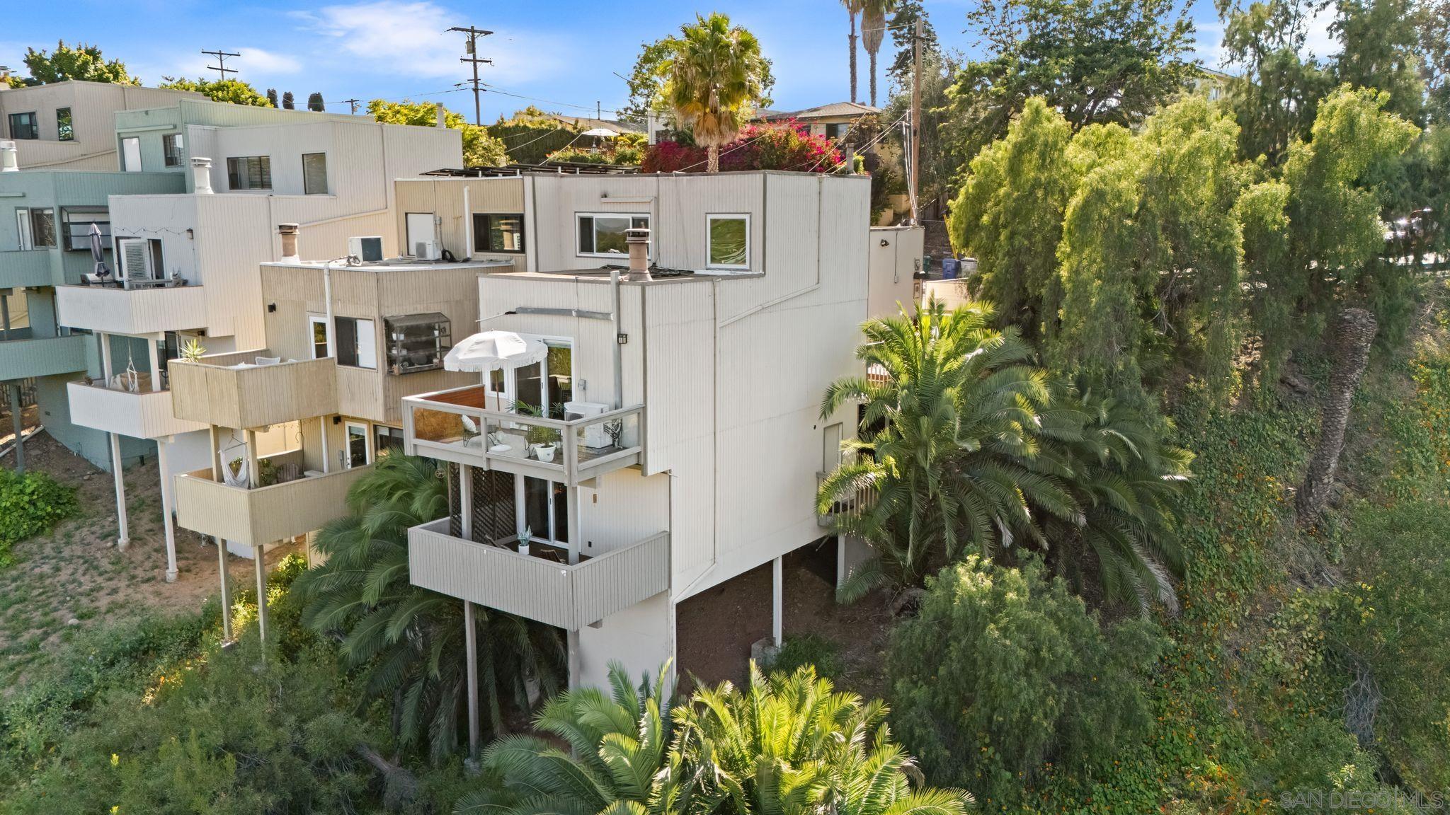 Front Image Thumbnail for SD260009069