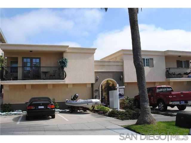 Detail Gallery Image 8 of 8 For 853  Thomas  11, San Diego,  CA 92109 - 1 Beds | 1 Baths