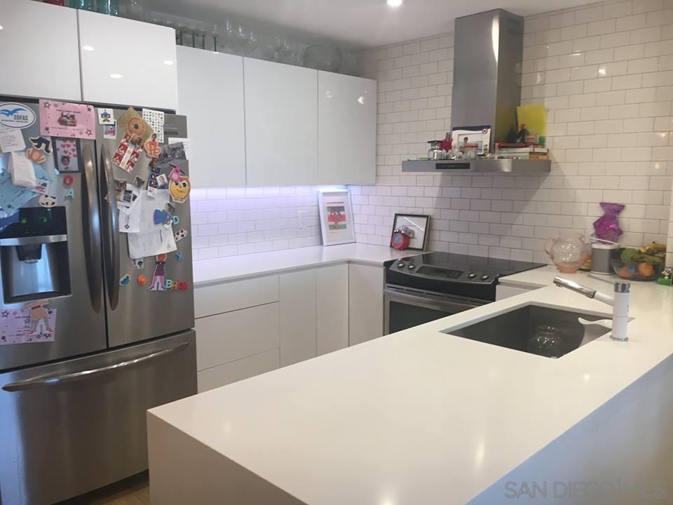 Detail Gallery Image 5 of 8 For 1855  Diamond  311, San Diego,  CA 92109 - 2 Beds | 2 Baths