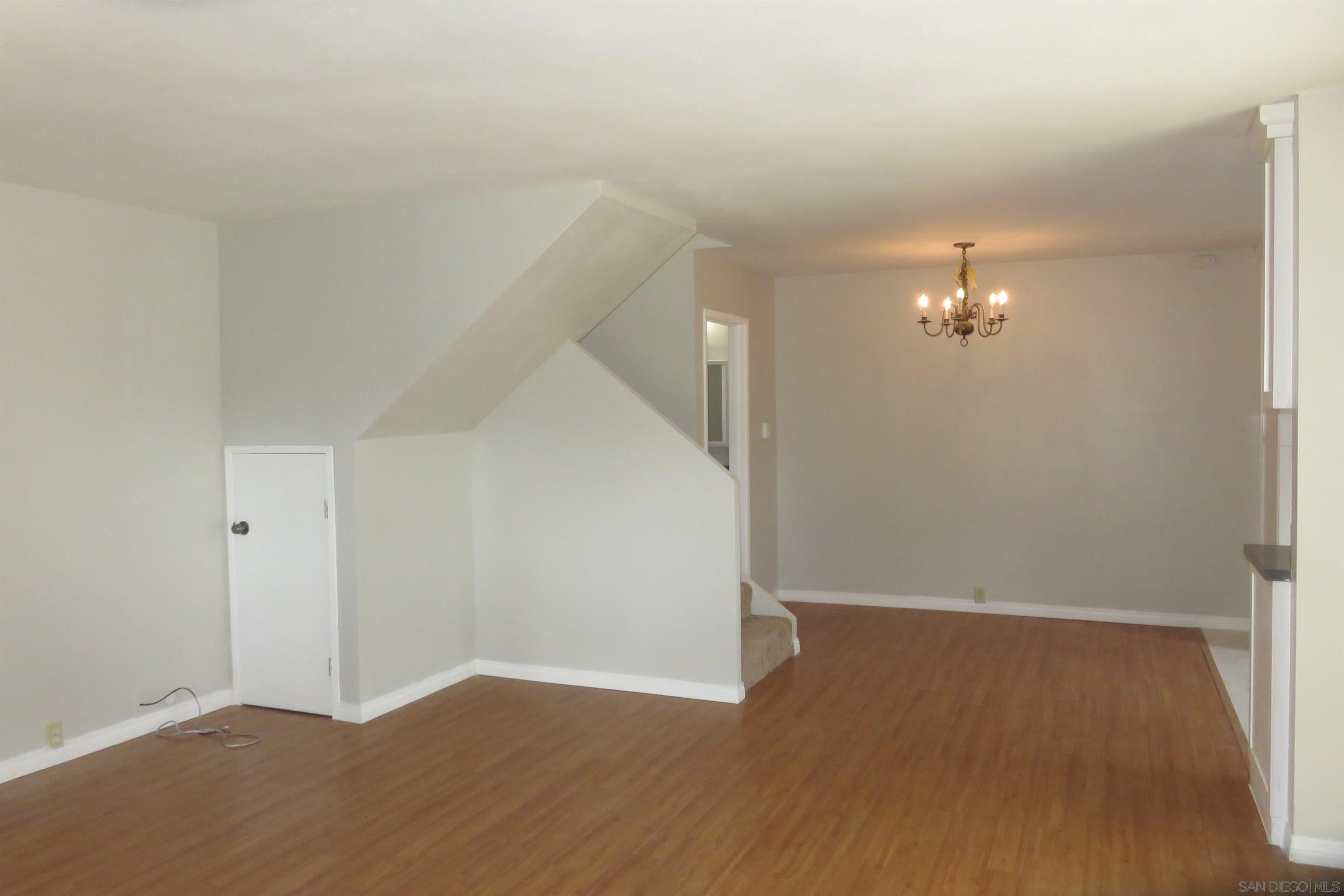 Detail Gallery Image 2 of 33 For 9526  Easter Way, San Diego,  CA 92121 - 3 Beds | 1/1 Baths