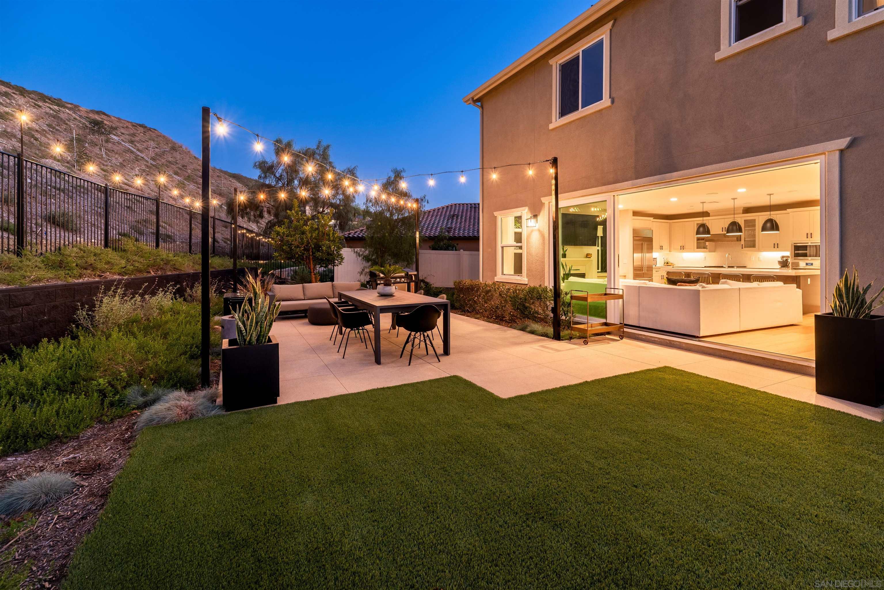 Front Image Thumbnail for SD260009126