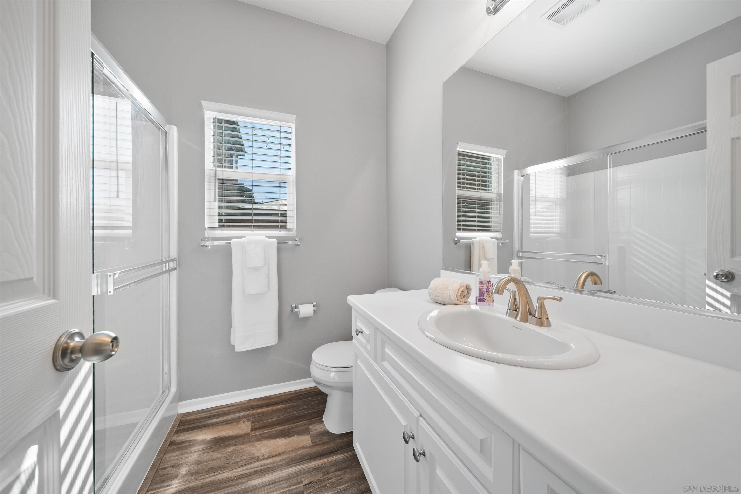 Detail Gallery Image 16 of 44 For 669  Las Lomas, Imperial,  CA 92251 - 5 Beds | 3 Baths