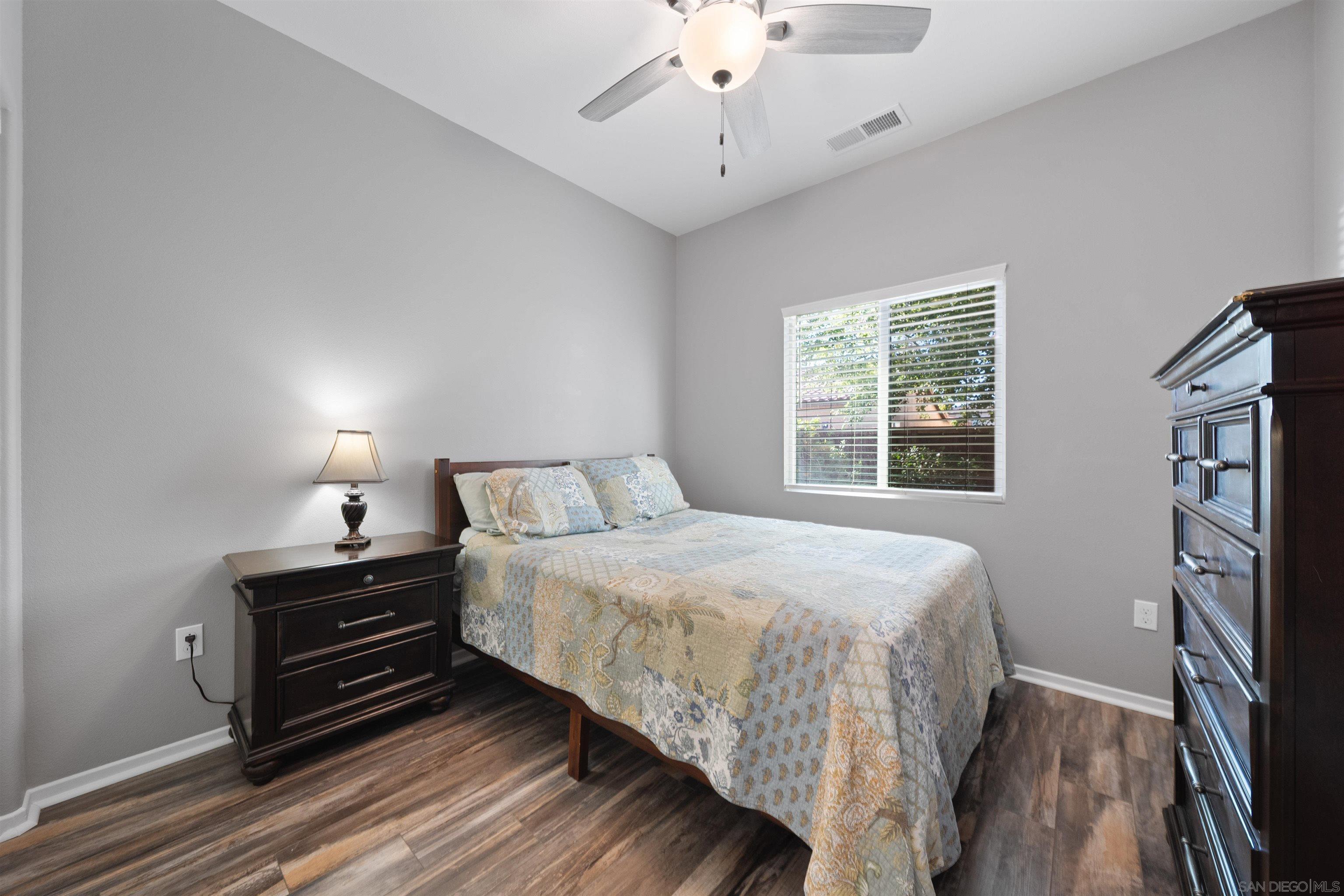 Detail Gallery Image 17 of 44 For 669  Las Lomas, Imperial,  CA 92251 - 5 Beds | 3 Baths