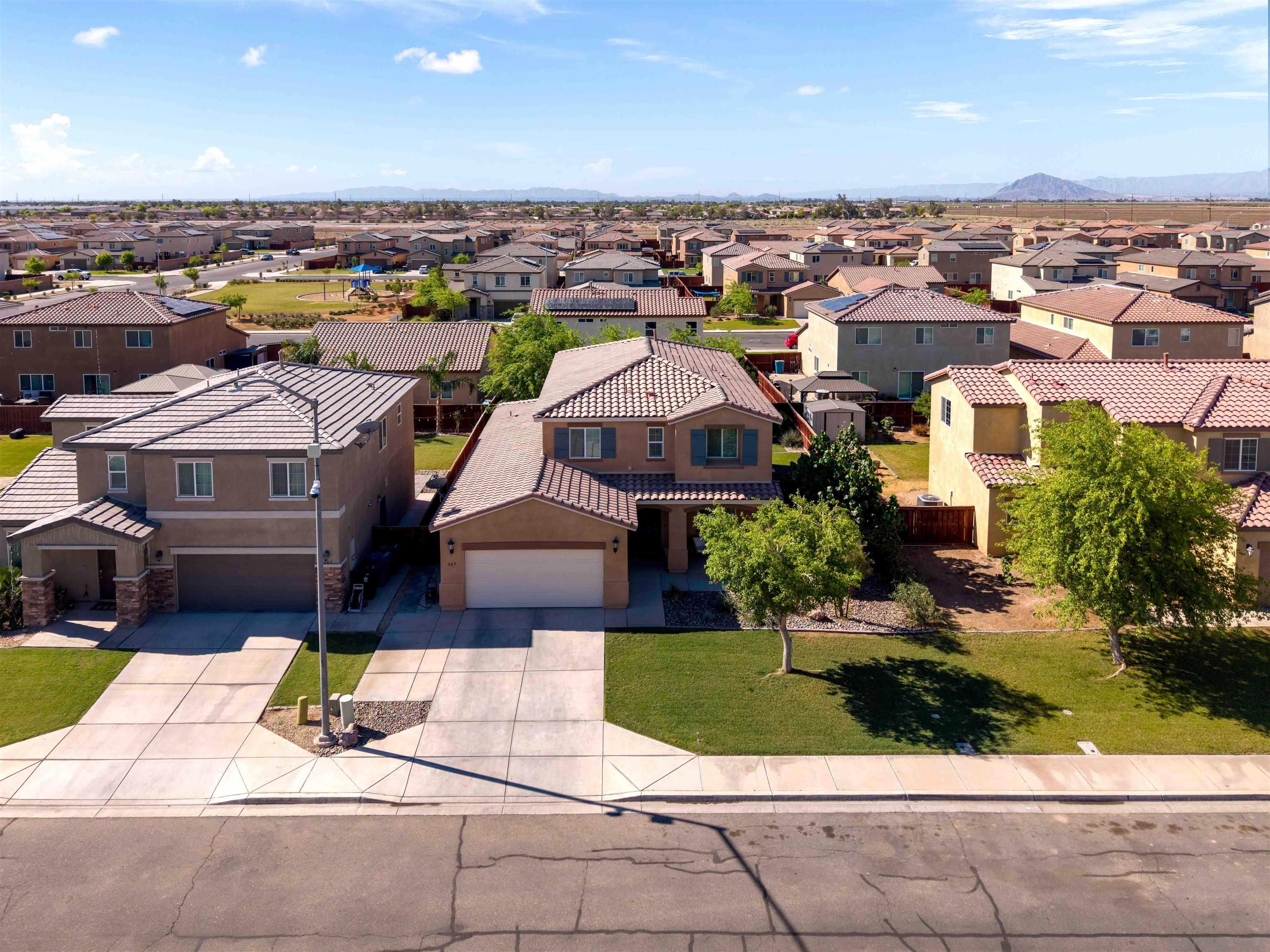 Detail Gallery Image 37 of 44 For 669  Las Lomas, Imperial,  CA 92251 - 5 Beds | 3 Baths