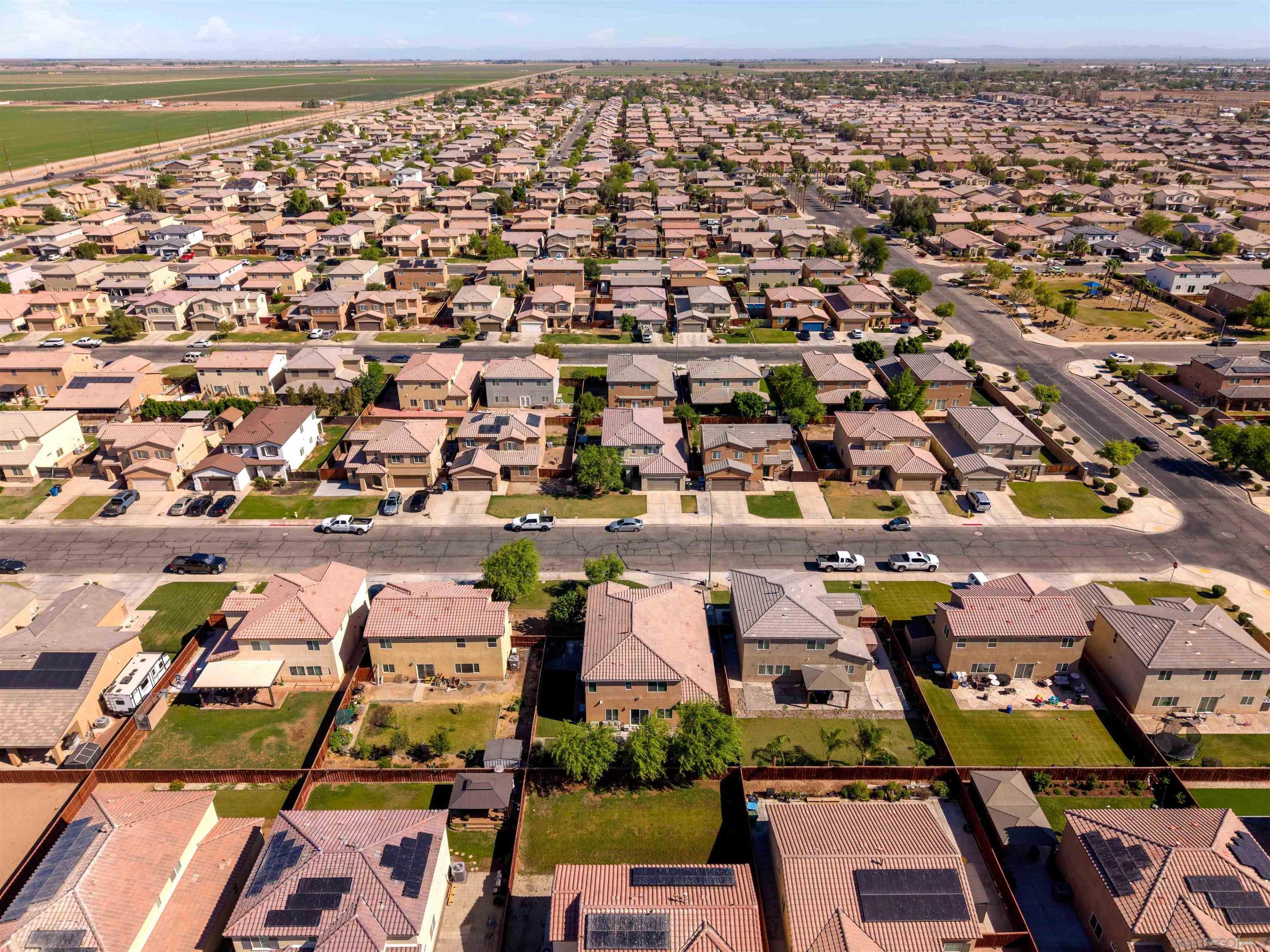 Detail Gallery Image 43 of 44 For 669  Las Lomas, Imperial,  CA 92251 - 5 Beds | 3 Baths