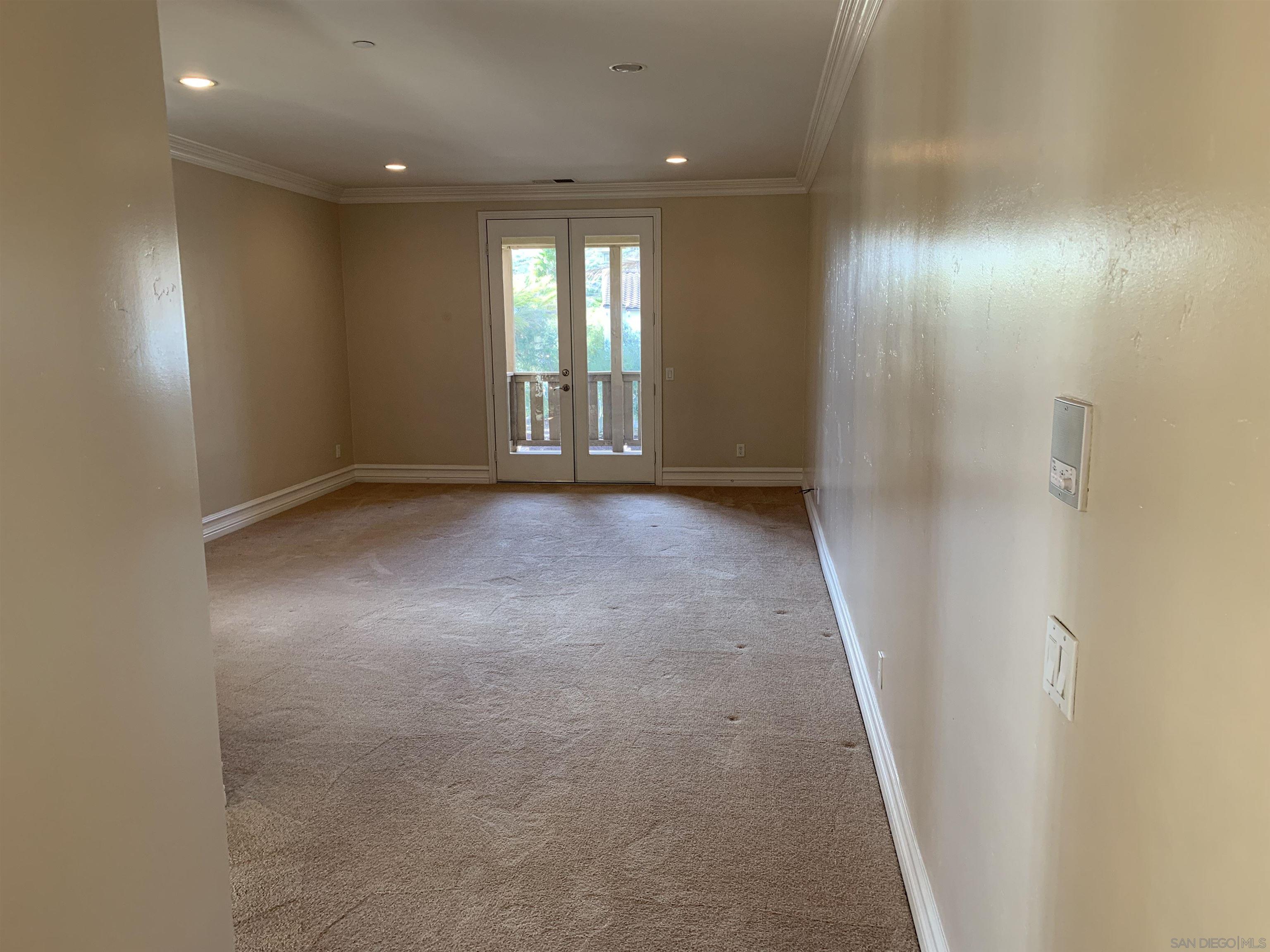 Front Image Thumbnail for SD260009155