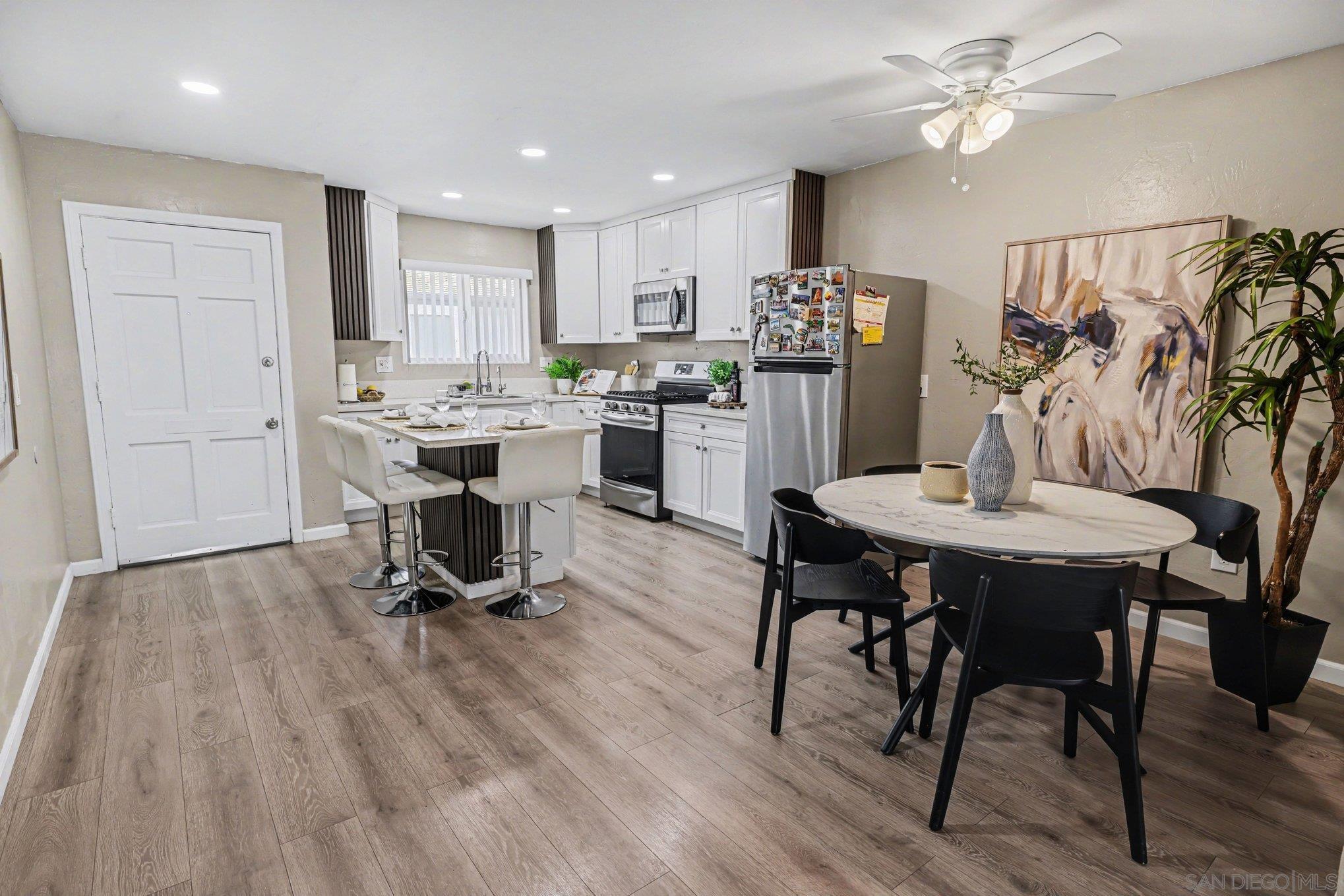 Front Image Thumbnail for SD260009173