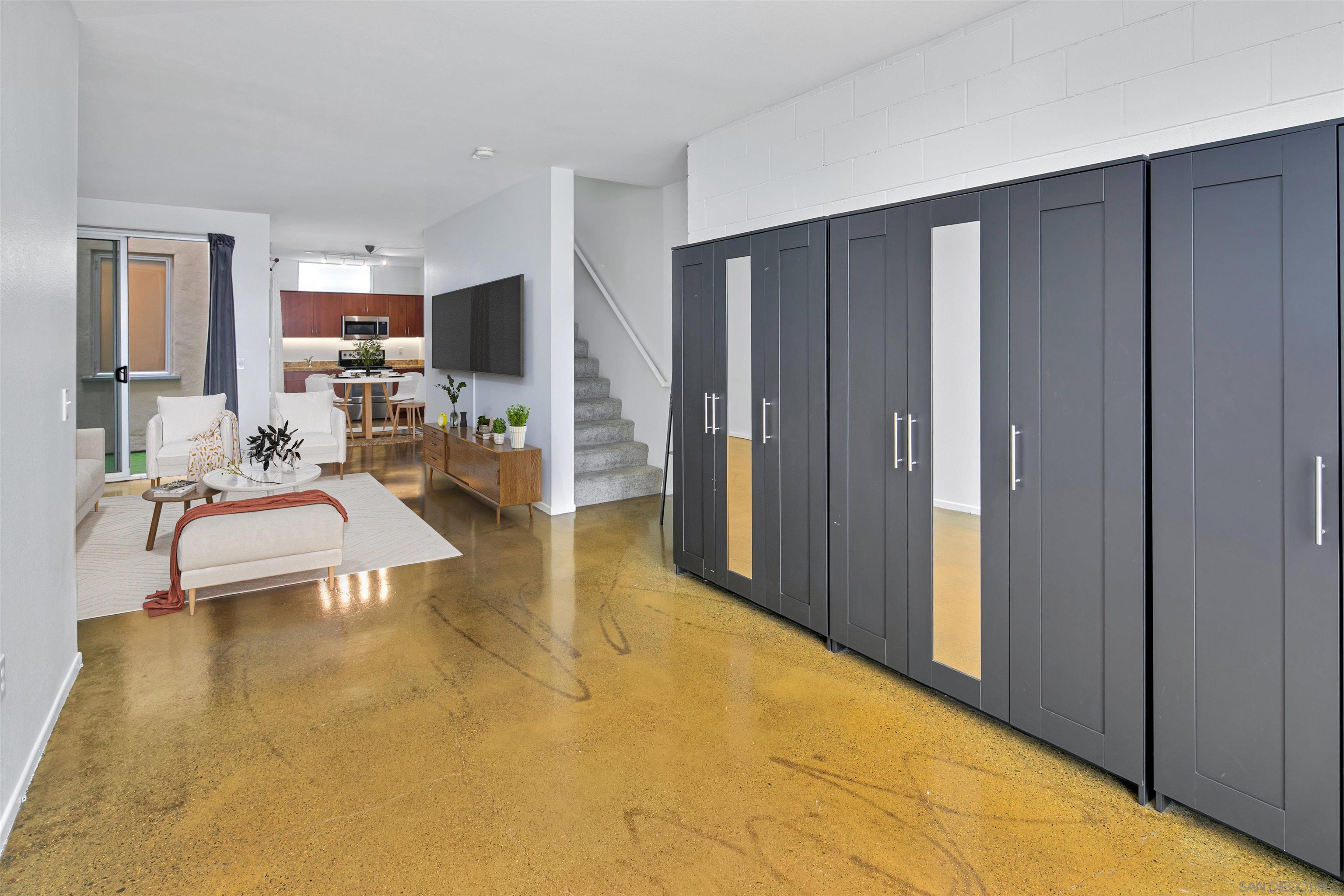 Detail Gallery Image 4 of 10 For 1601  Kettner Blvd  5, San Diego,  CA 92101 - 1 Beds | 1 Baths