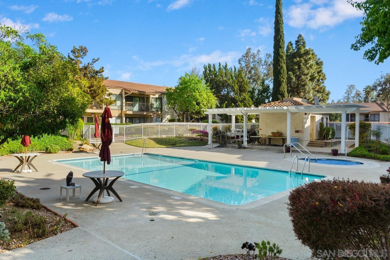 Detail Gallery Image 17 of 17 For 12575  Oaks North Dr  219, San Diego,  CA 92128 - 2 Beds | 2 Baths