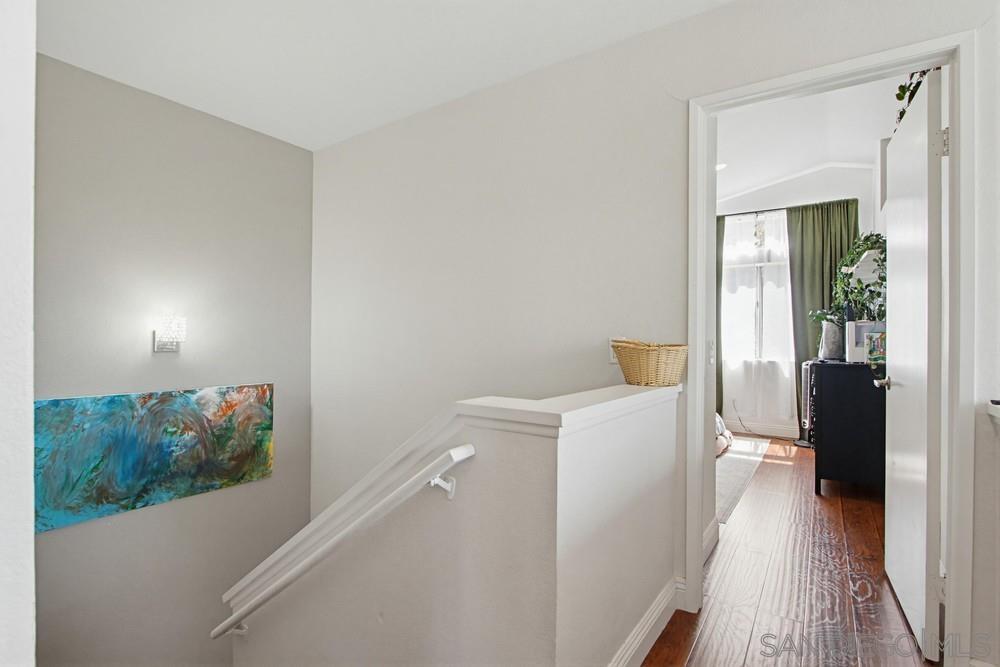 Detail Gallery Image 19 of 41 For 340  Ferrara, Vista,  CA 92083 - 3 Beds | 2/1 Baths