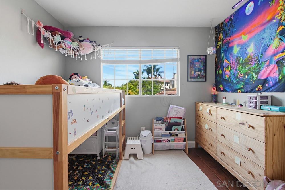 Detail Gallery Image 30 of 41 For 340  Ferrara, Vista,  CA 92083 - 3 Beds | 2/1 Baths