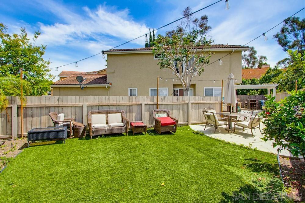 Detail Gallery Image 33 of 41 For 340  Ferrara, Vista,  CA 92083 - 3 Beds | 2/1 Baths