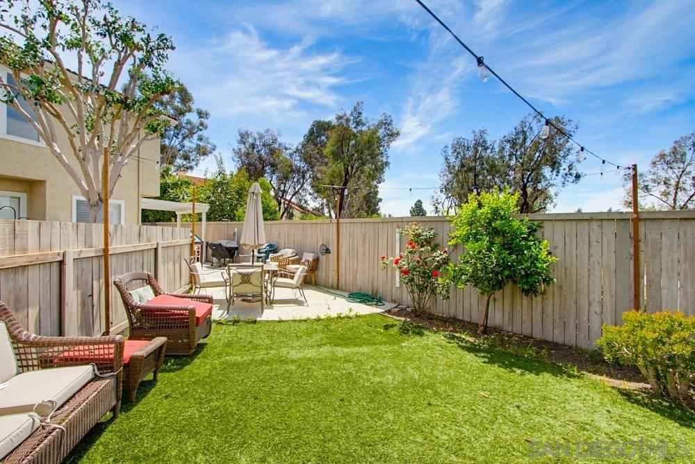 Detail Gallery Image 34 of 41 For 340  Ferrara, Vista,  CA 92083 - 3 Beds | 2/1 Baths