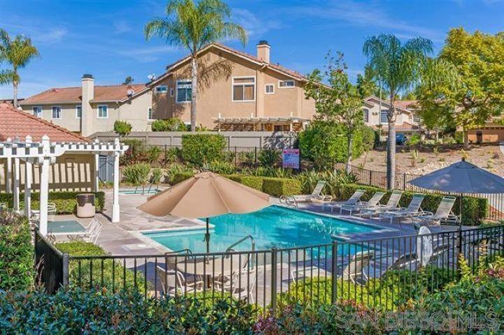 Detail Gallery Image 40 of 41 For 340  Ferrara, Vista,  CA 92083 - 3 Beds | 2/1 Baths