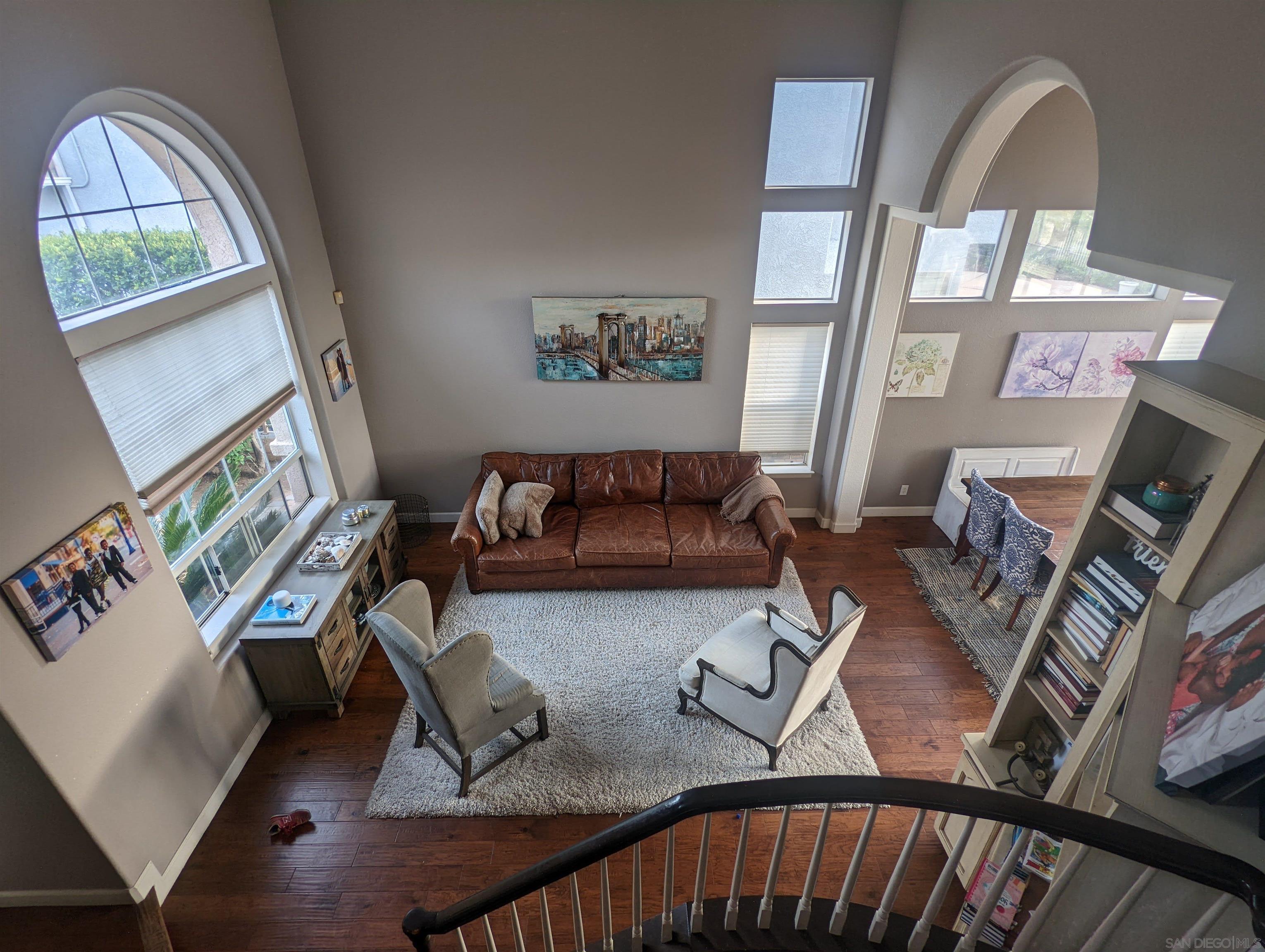 Detail Gallery Image 9 of 12 For 11216  Monticook Ct, San Diego,  CA 92127 - 5 Beds | 3 Baths