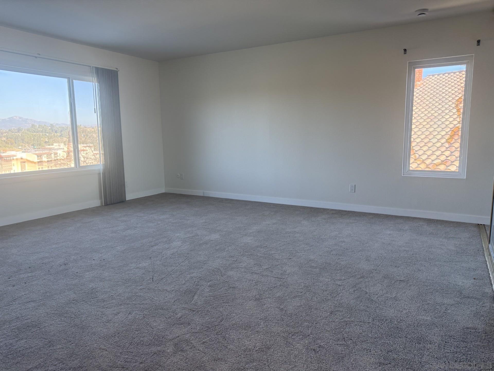 Detail Gallery Image 6 of 9 For 14547  Yukon, San Diego,  CA 92129 - 4 Beds | 2/1 Baths