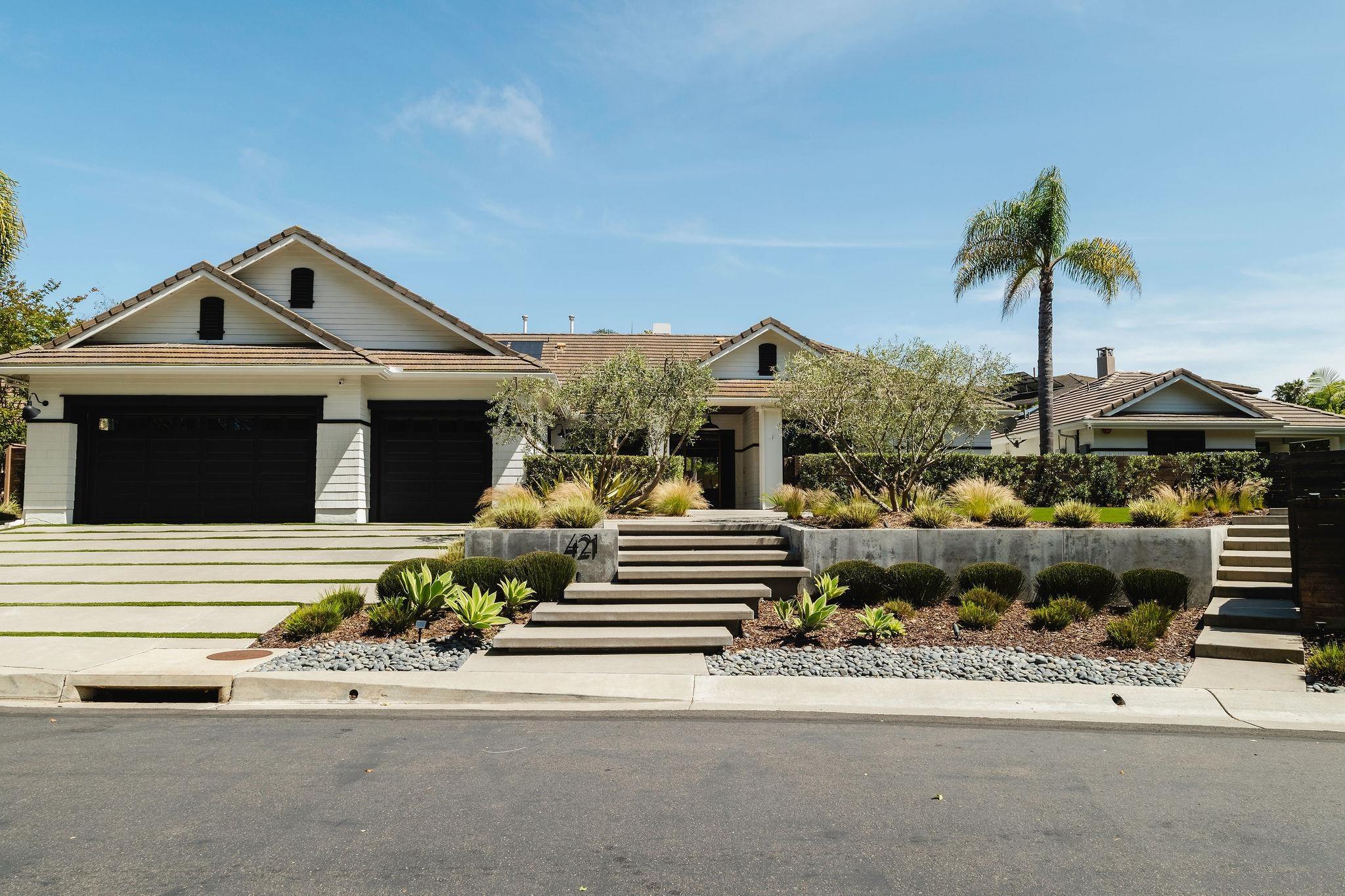 Front Image Thumbnail for SD260009273