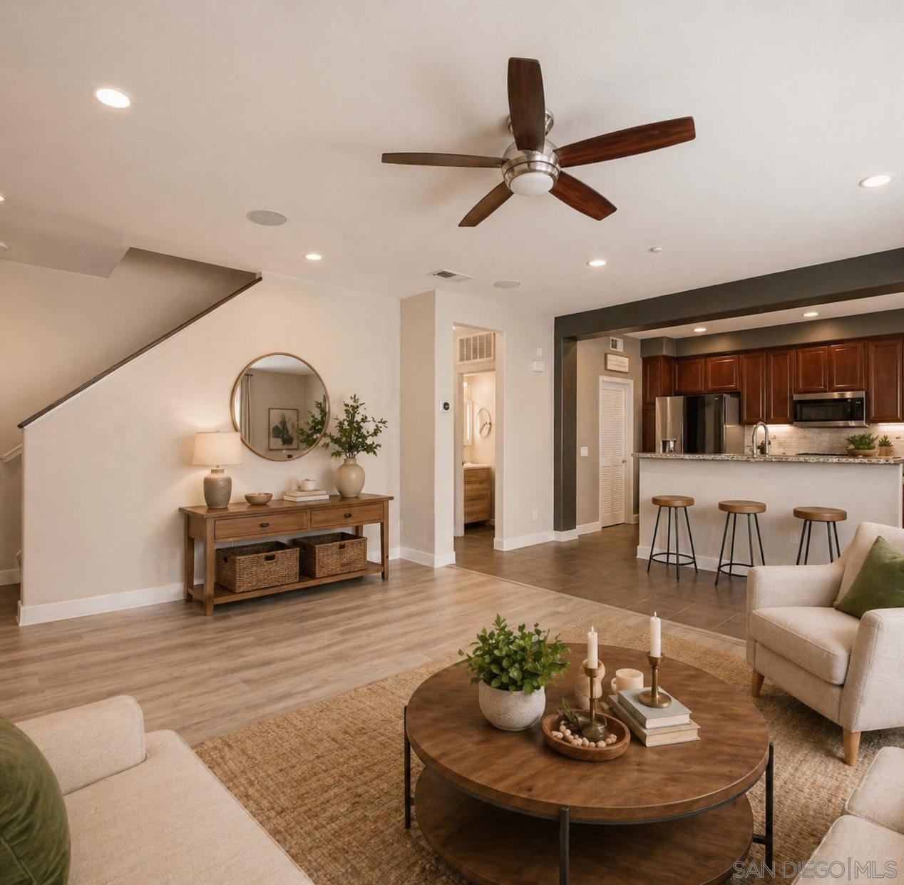 Front Image Thumbnail for SD260009277