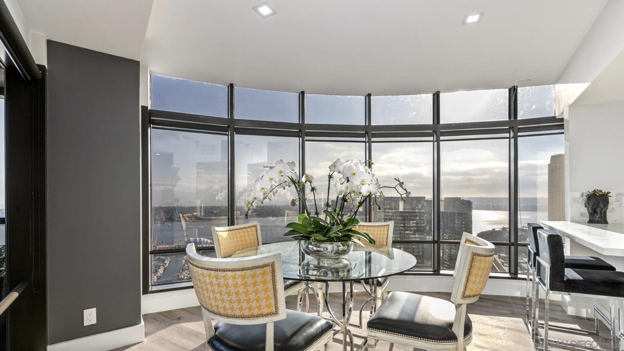 Detail Gallery Image 11 of 42 For 200 W Harbor Dr  2902, San Diego,  CA 92101 - 2 Beds | 2 Baths