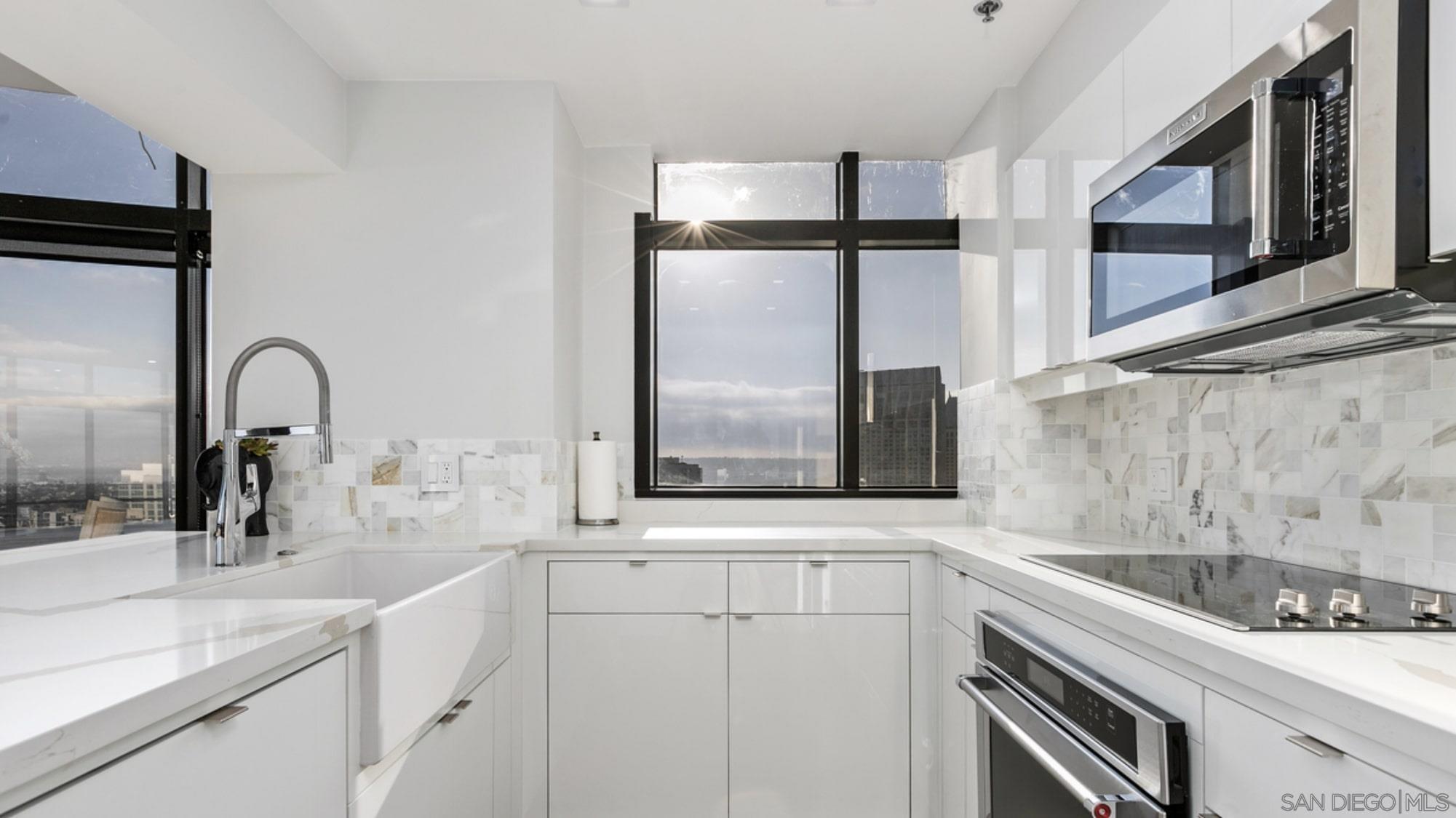 Detail Gallery Image 16 of 42 For 200 W Harbor Dr  2902, San Diego,  CA 92101 - 2 Beds | 2 Baths