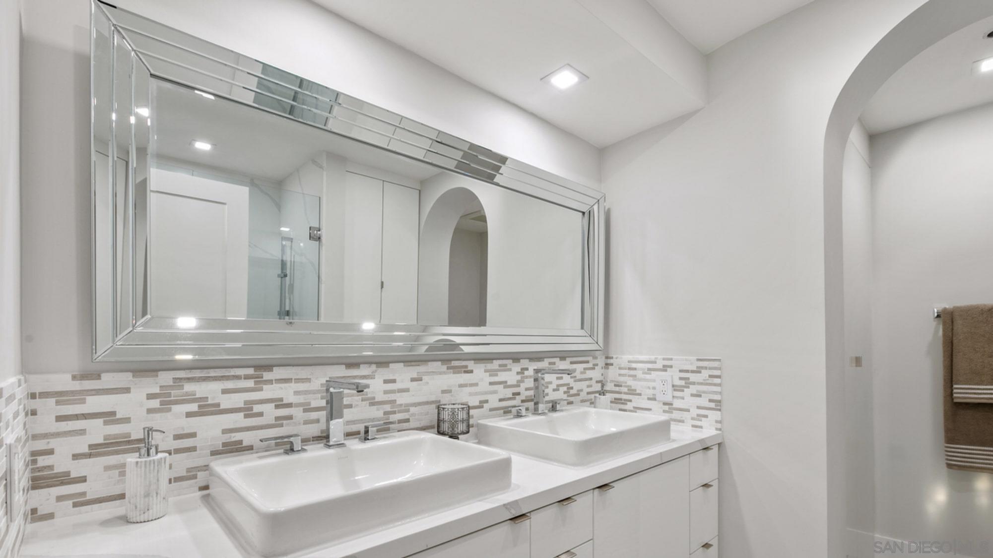 Detail Gallery Image 22 of 42 For 200 W Harbor Dr  2902, San Diego,  CA 92101 - 2 Beds | 2 Baths