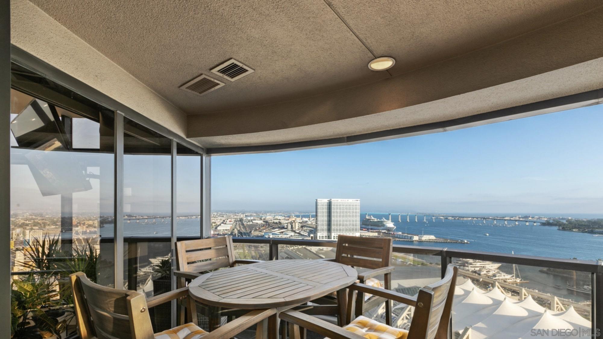 Detail Gallery Image 28 of 42 For 200 W Harbor Dr  2902, San Diego,  CA 92101 - 2 Beds | 2 Baths