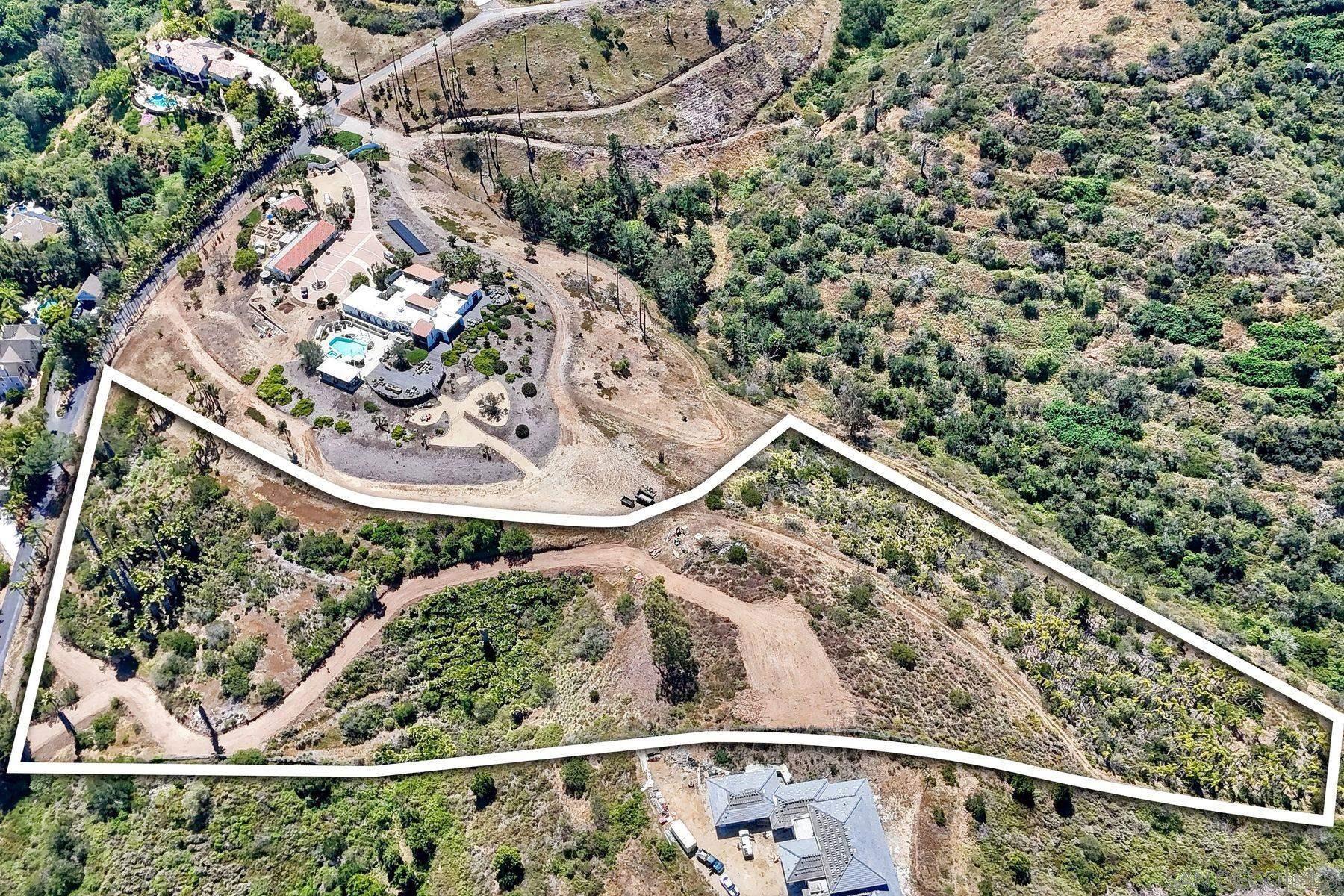 Detail Gallery Image 2 of 20 For , Vista,  CA 92084 - – Beds | – Baths