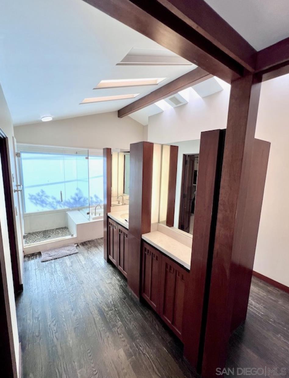 Detail Gallery Image 13 of 25 For 8168  La Jolla Shores Dr, La Jolla,  CA 92037 - 2 Beds | 2 Baths