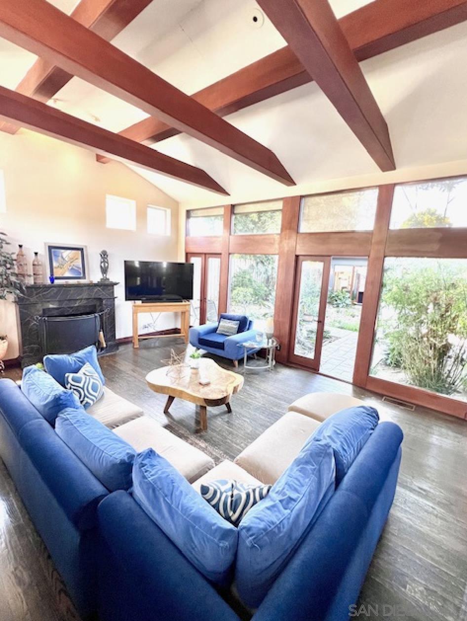 Detail Gallery Image 4 of 25 For 8168  La Jolla Shores Dr, La Jolla,  CA 92037 - 2 Beds | 2 Baths