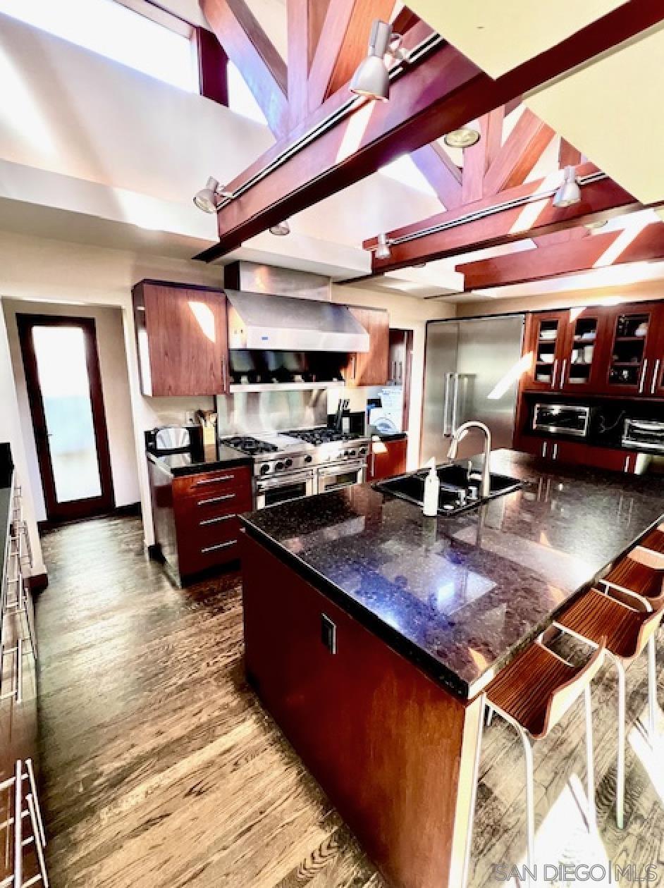 Detail Gallery Image 7 of 25 For 8168  La Jolla Shores Dr, La Jolla,  CA 92037 - 2 Beds | 2 Baths