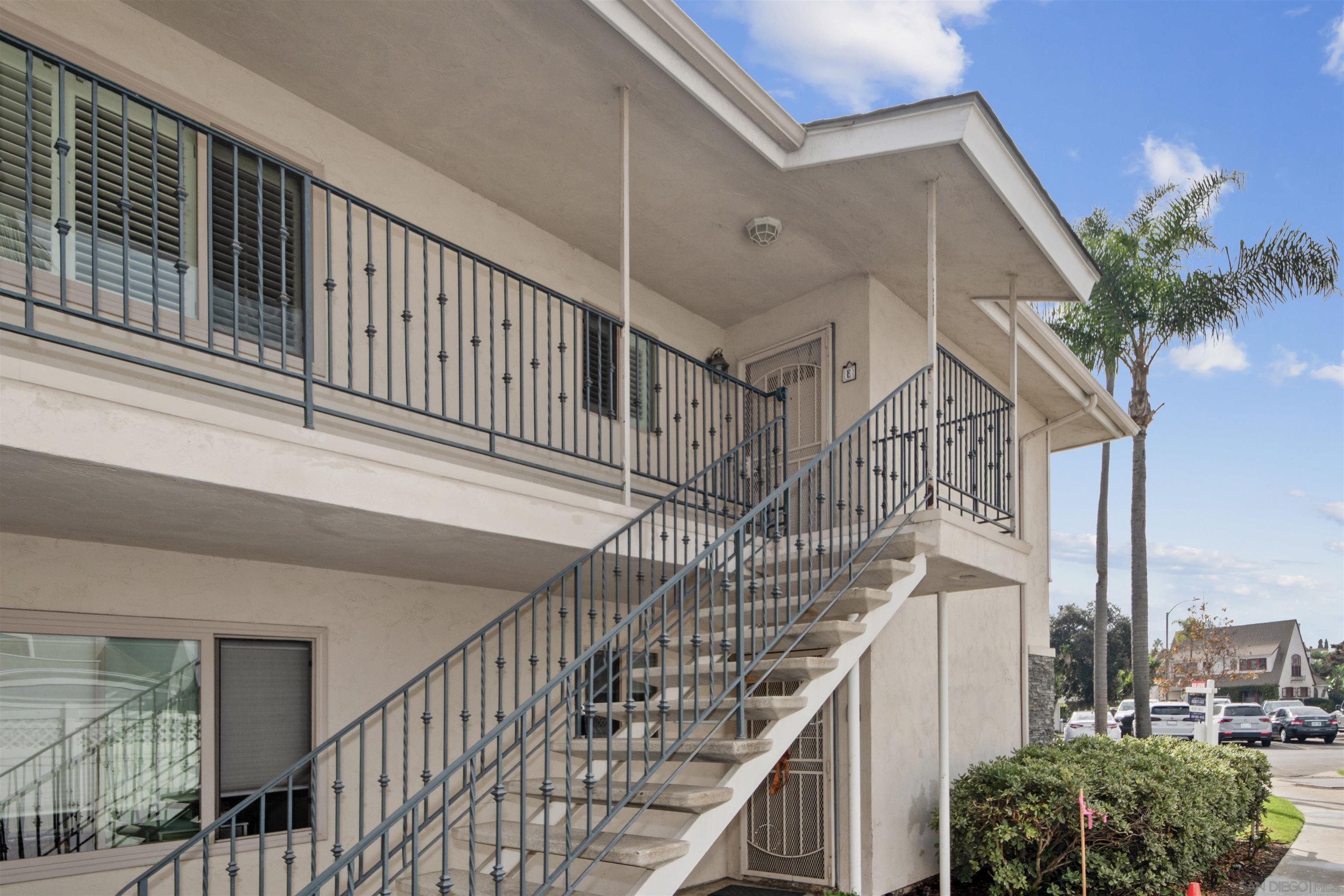 Detail Gallery Image 2 of 28 For 1052  Isabella Avenue   E, Coronado,  CA 92118 - 3 Beds | 2 Baths