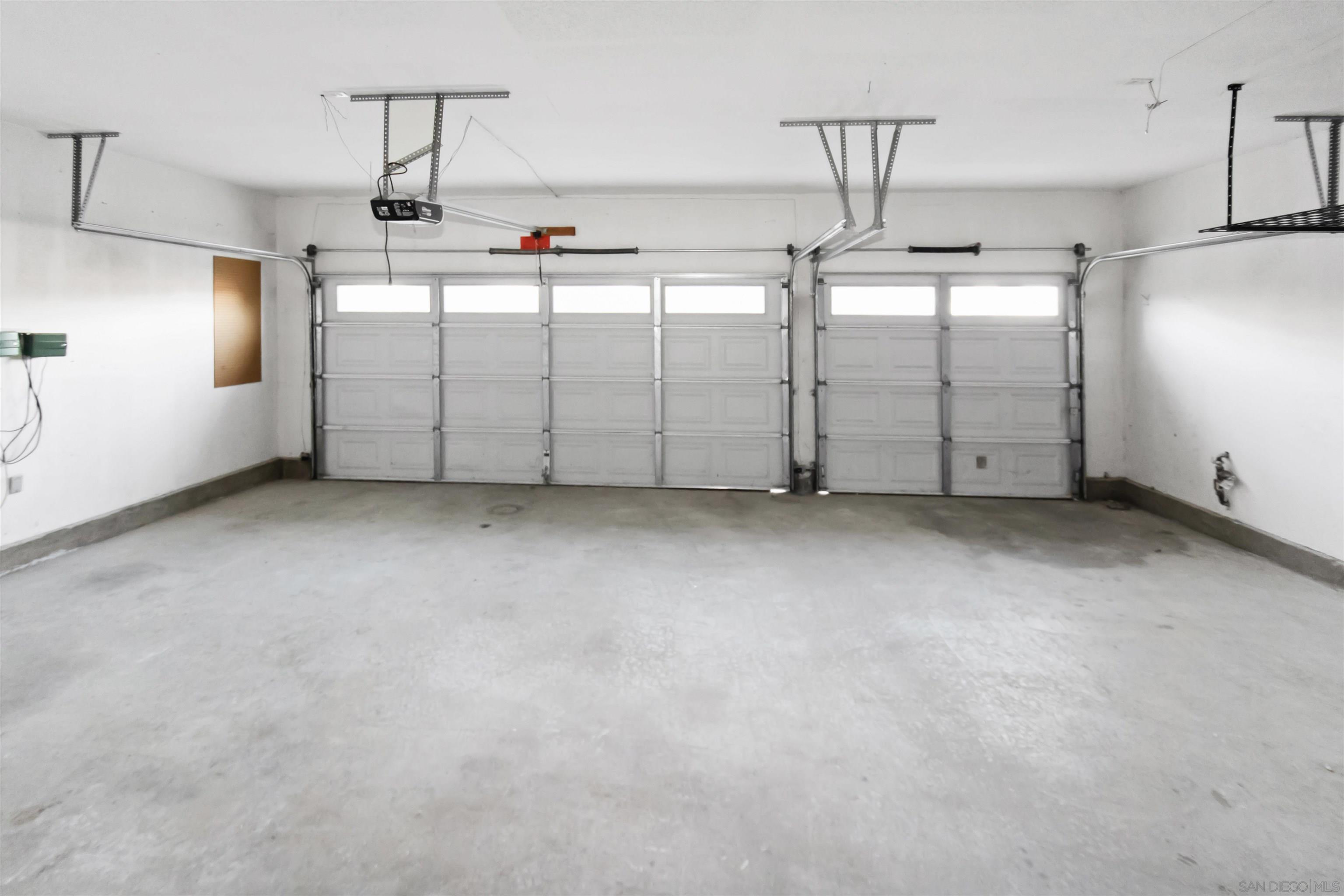 Detail Gallery Image 21 of 22 For 1240  Silverado Drive, Coronado,  CA 92118 - 4 Beds | 3 Baths