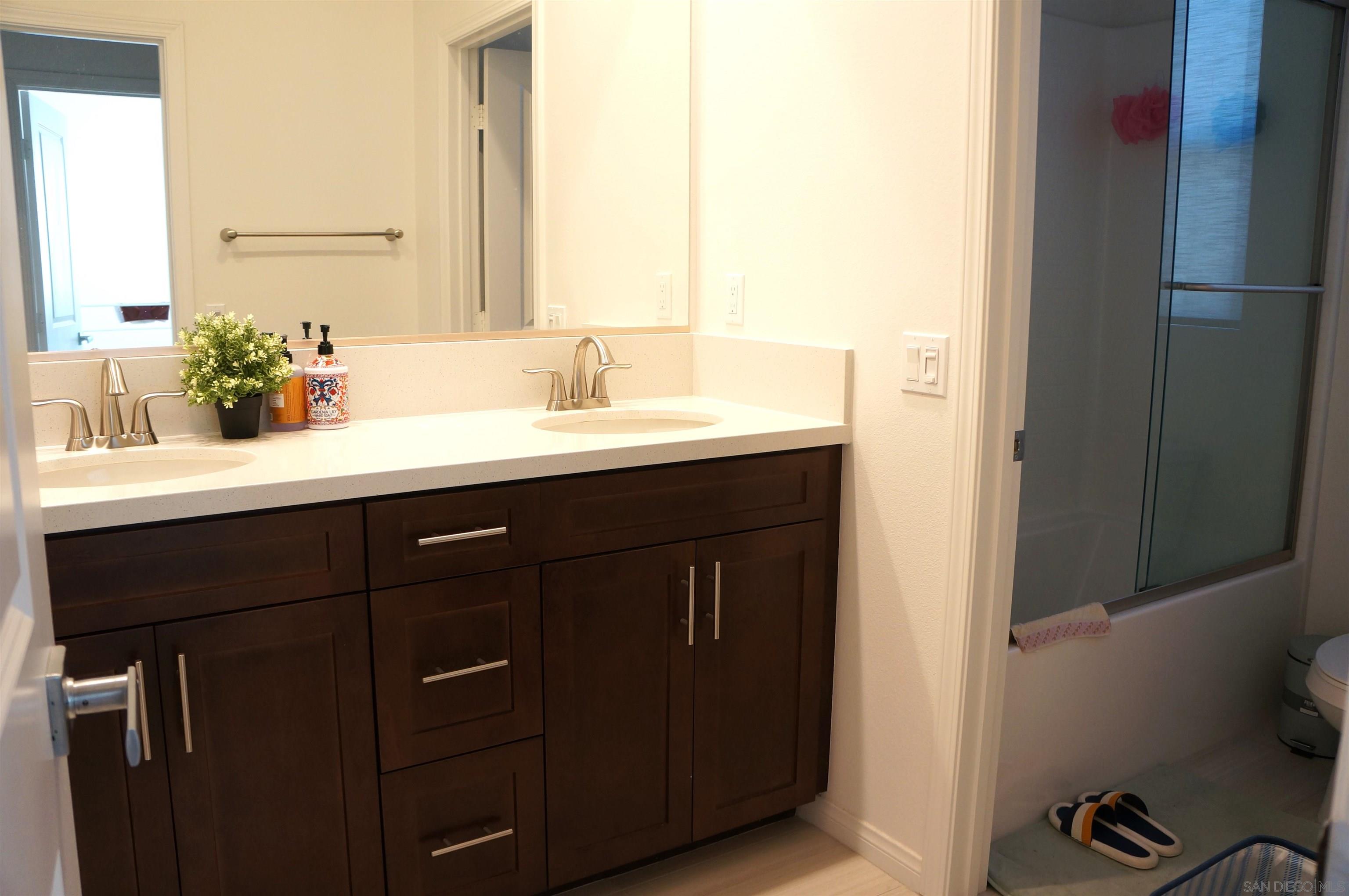 Detail Gallery Image 20 of 34 For 8515  Goldfield St, Santee,  CA 92071 - 4 Beds | 3 Baths