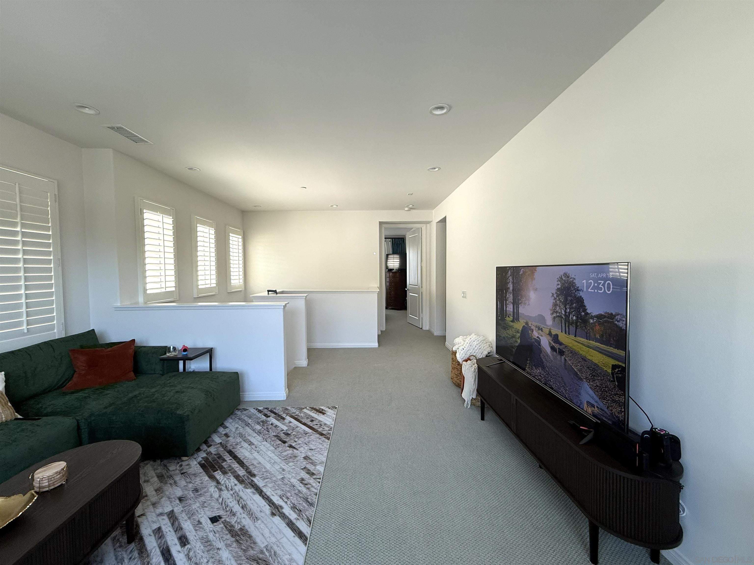 Detail Gallery Image 9 of 34 For 8515  Goldfield St, Santee,  CA 92071 - 4 Beds | 3 Baths