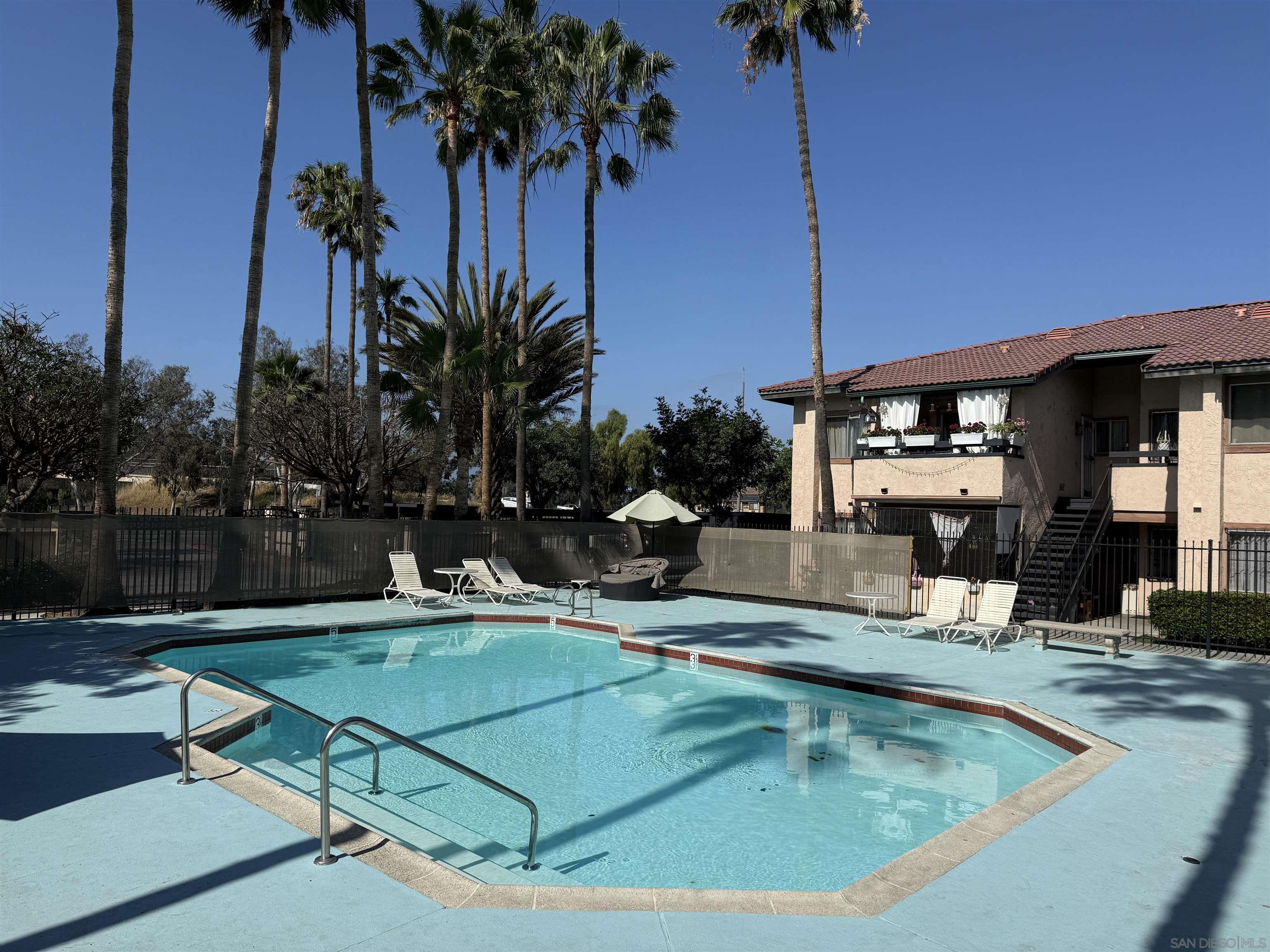 Front Image Thumbnail for SD260009317