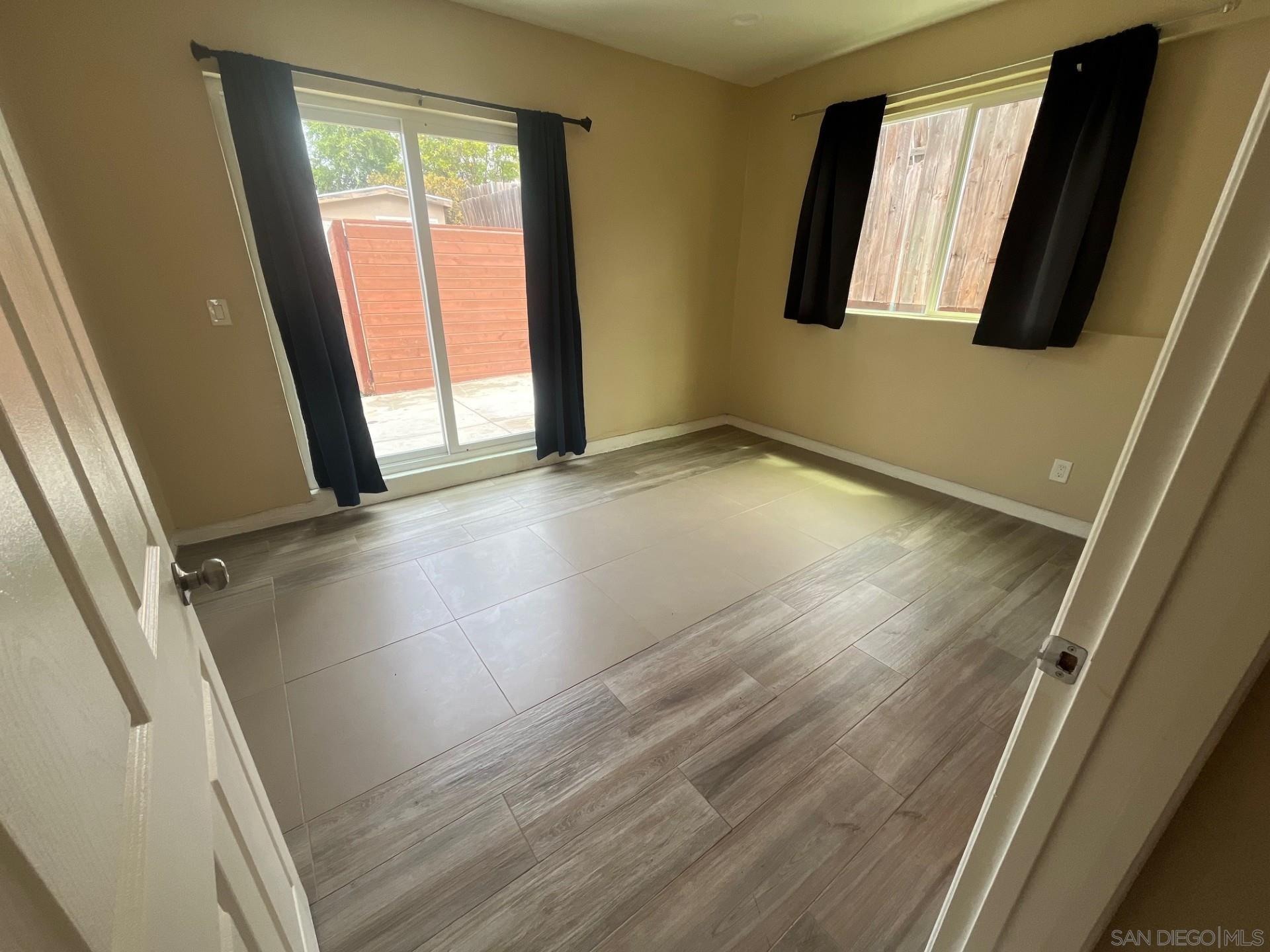 Detail Gallery Image 6 of 15 For 5432  Mary Lane, San Diego,  CA 92115 - 4 Beds | 4 Baths