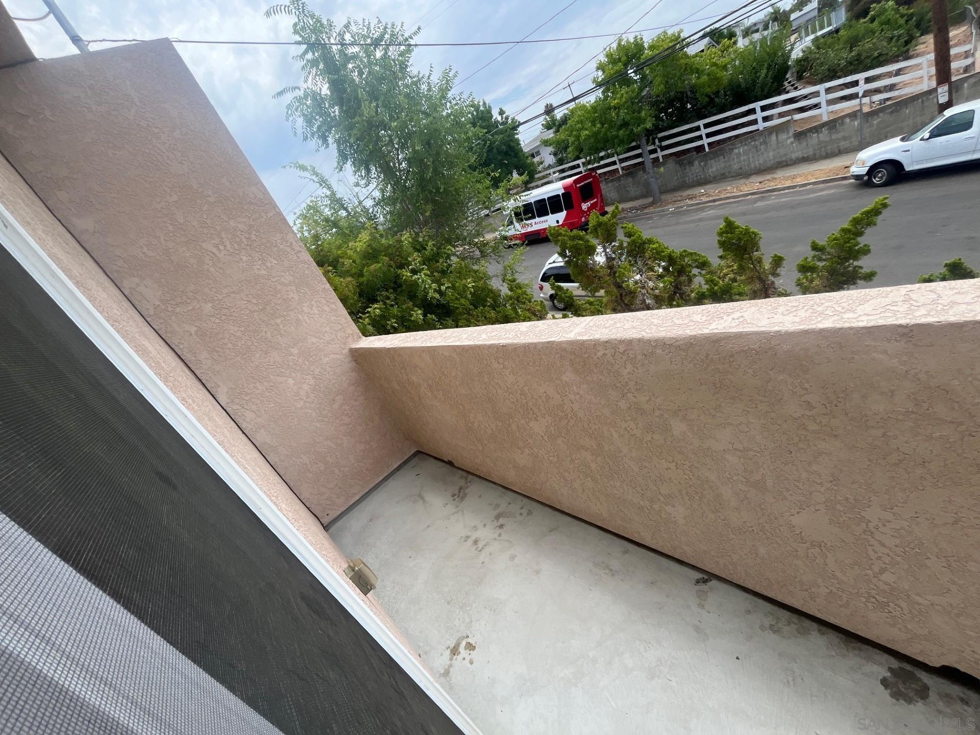 Detail Gallery Image 10 of 15 For 5432  Mary Lane, San Diego,  CA 92115 - 4 Beds | 4 Baths