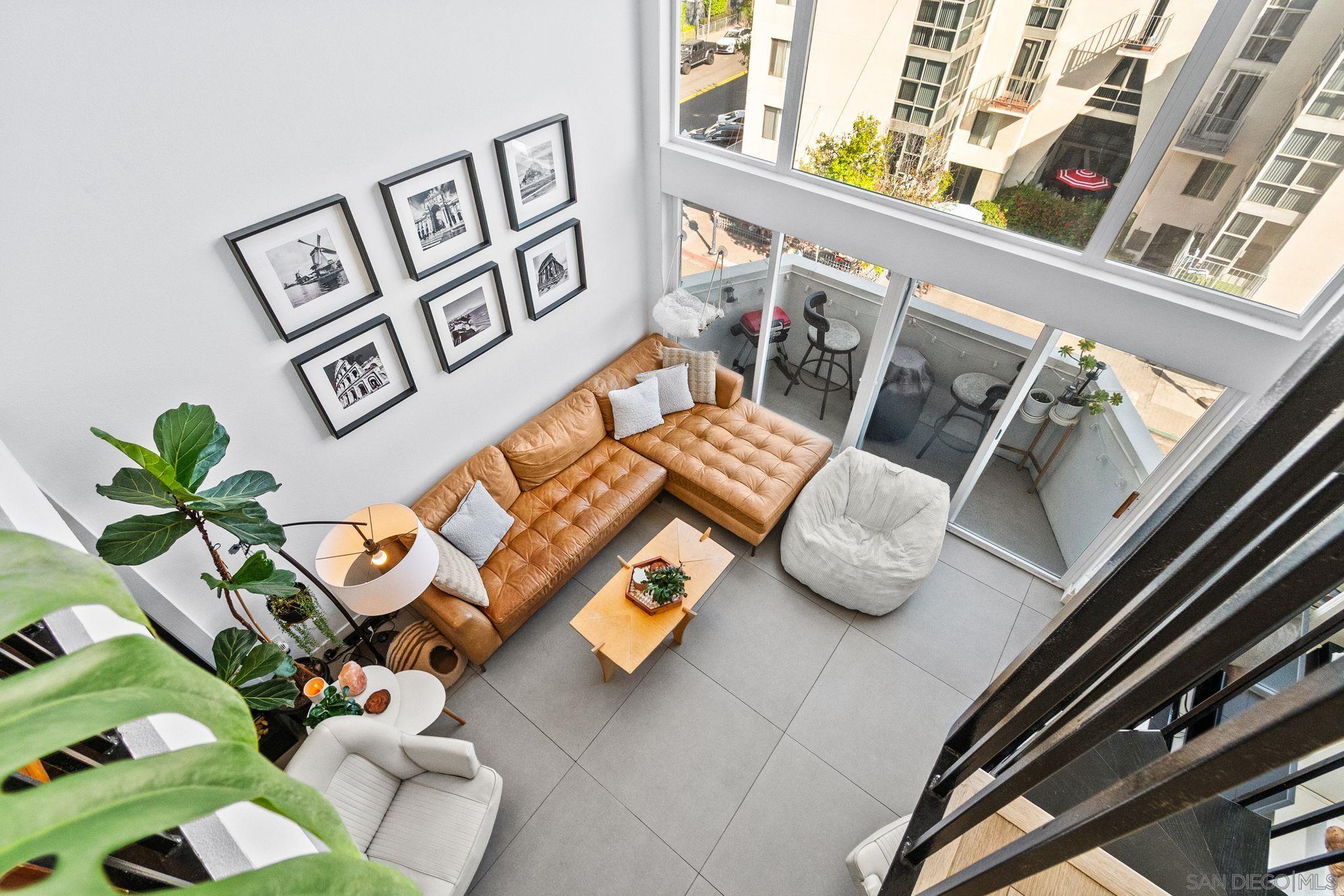 Front Image Thumbnail for SD260009336