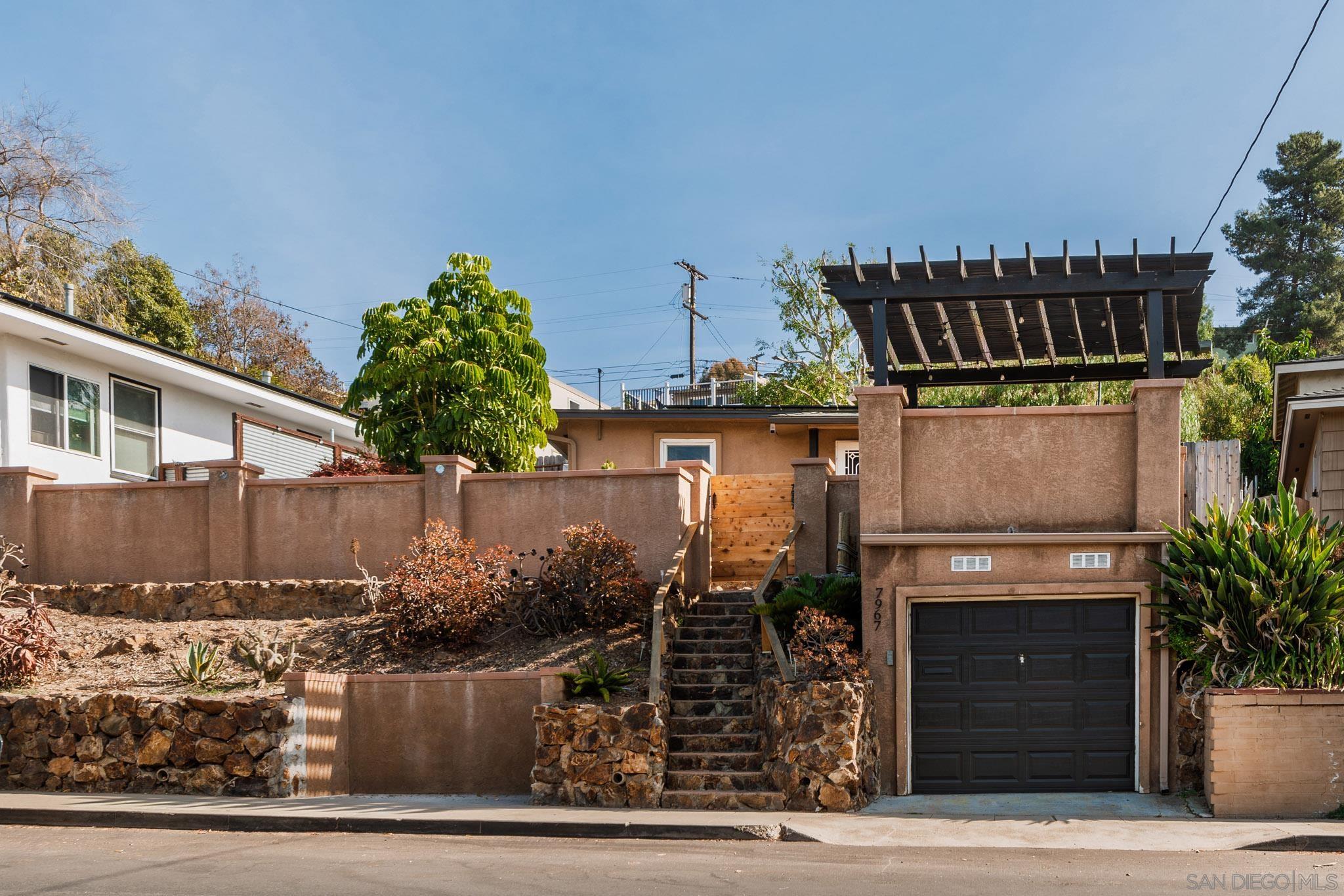 Front Image Thumbnail for SD260009344