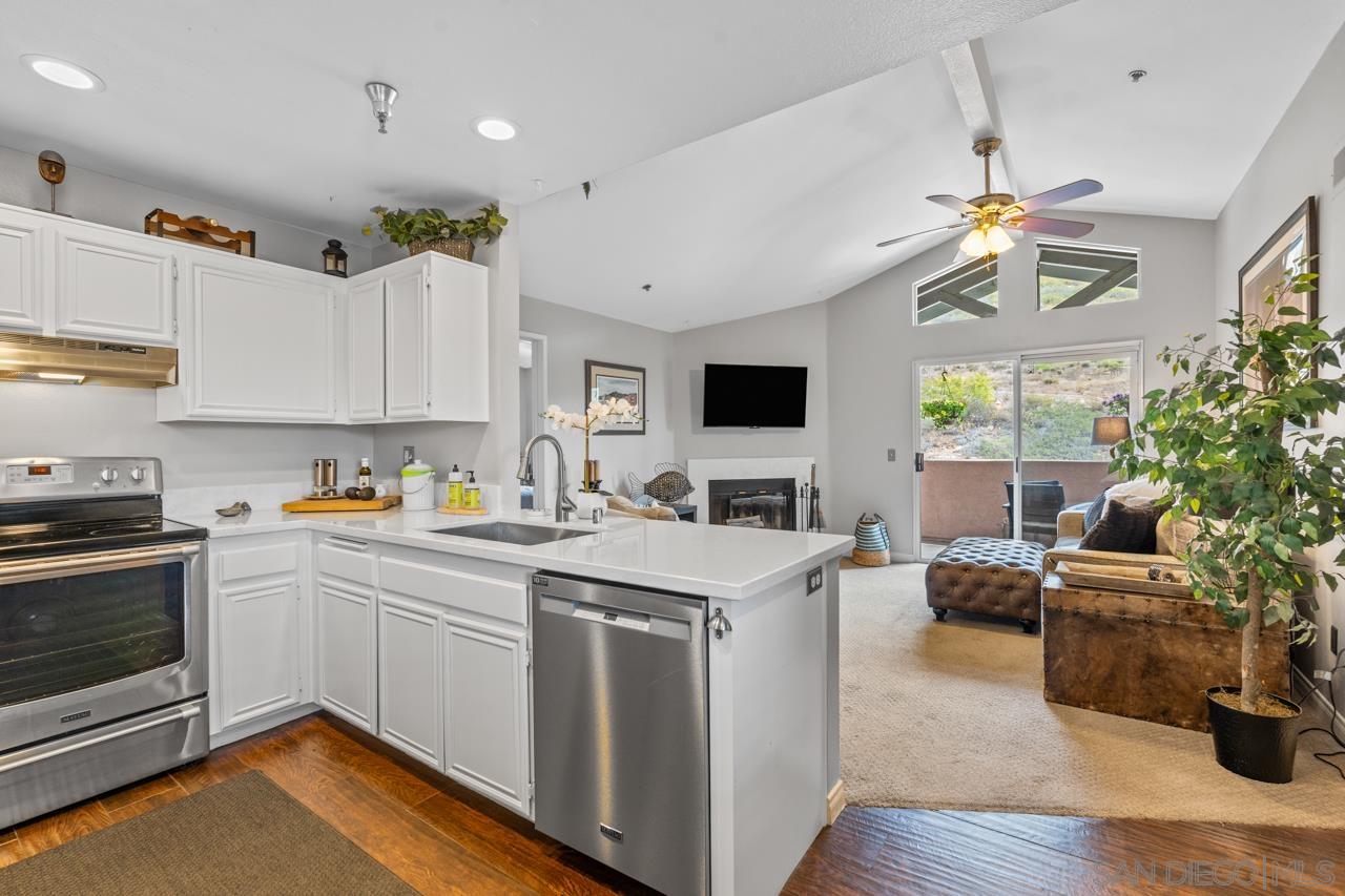 Front Image Thumbnail for SD260009369