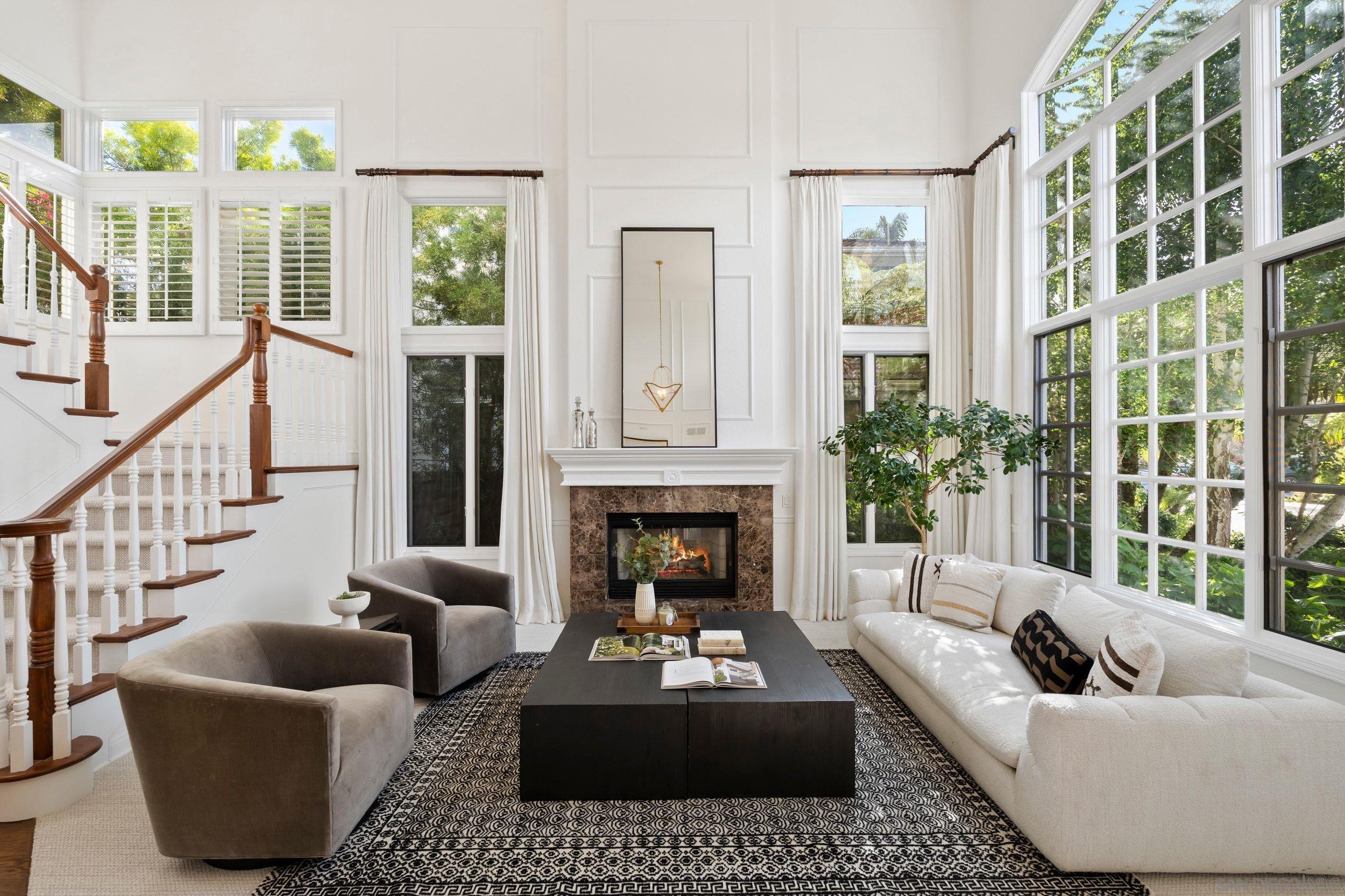 Front Image Thumbnail for SD260009374