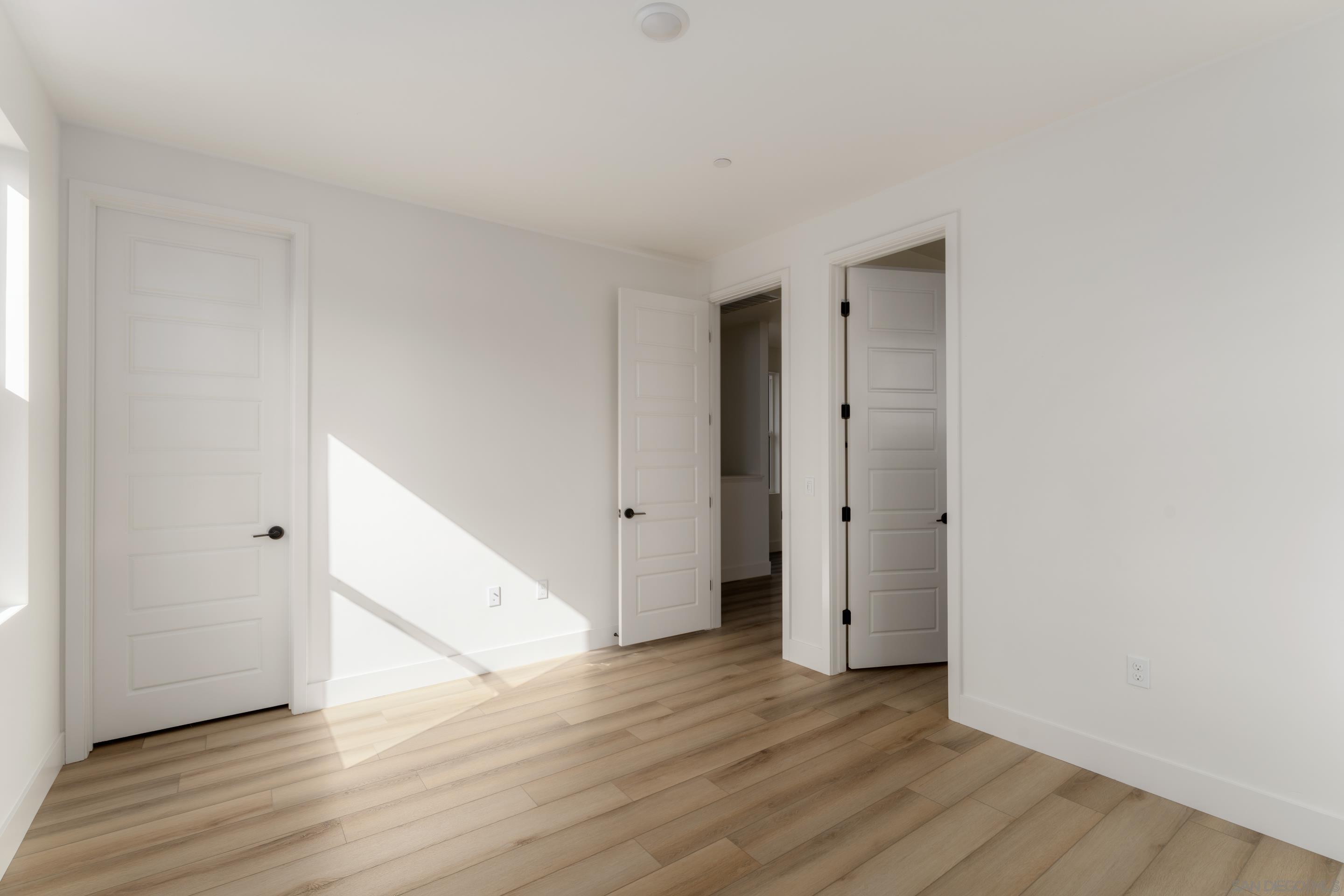 Detail Gallery Image 21 of 40 For 702  Passion Court, Vista,  CA 92083 - 3 Beds | 3 Baths