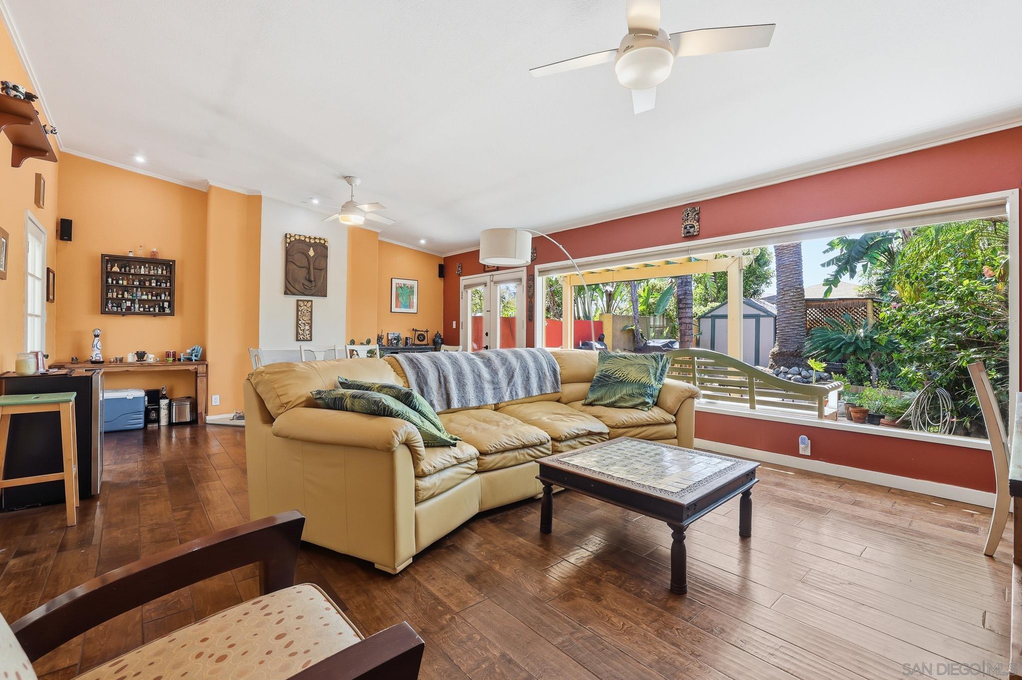 Detail Gallery Image 19 of 52 For 1929  N Rose St, Burbank,  CA 91505 - 2 Beds | 2 Baths