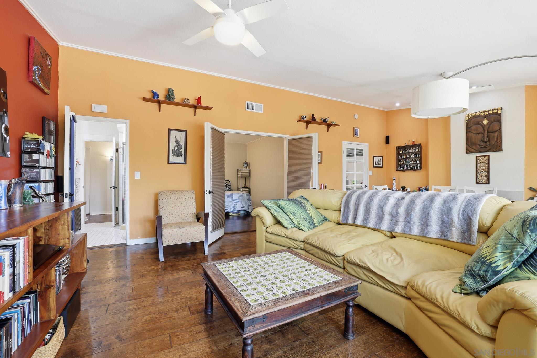 Detail Gallery Image 21 of 52 For 1929  N Rose St, Burbank,  CA 91505 - 2 Beds | 2 Baths