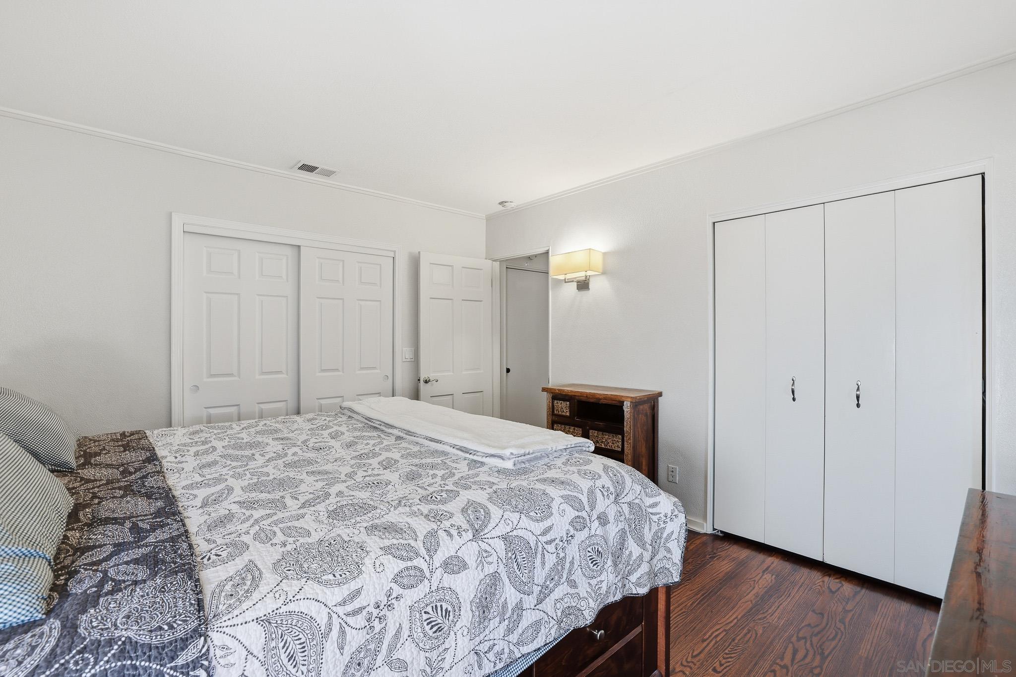 Detail Gallery Image 31 of 52 For 1929  N Rose St, Burbank,  CA 91505 - 2 Beds | 2 Baths