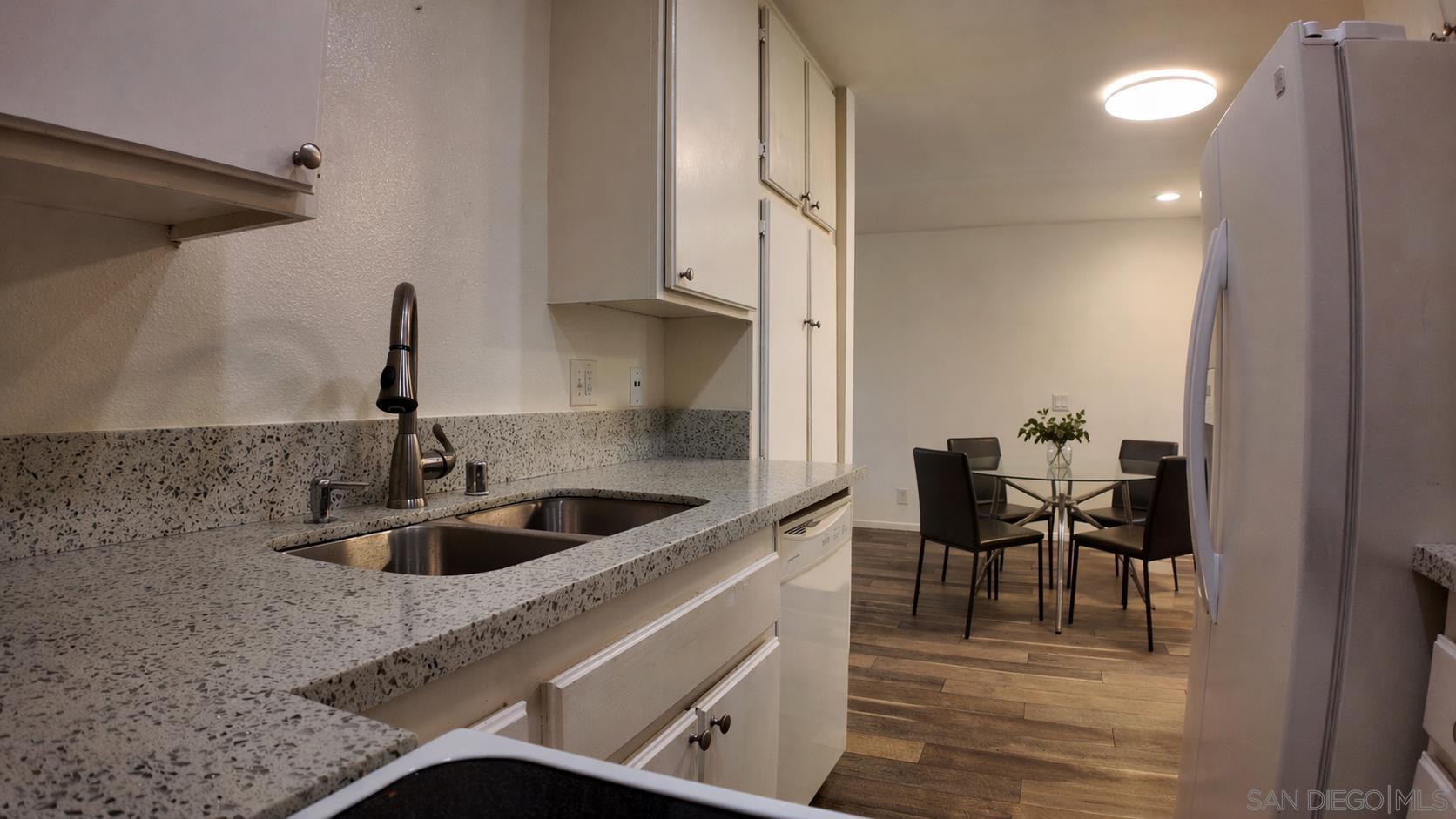 Front Image Thumbnail for SD260009460