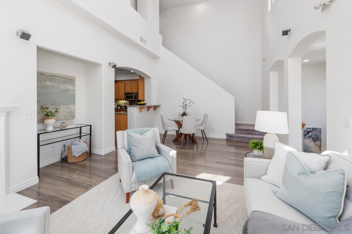 Front Image Thumbnail for SD260009474